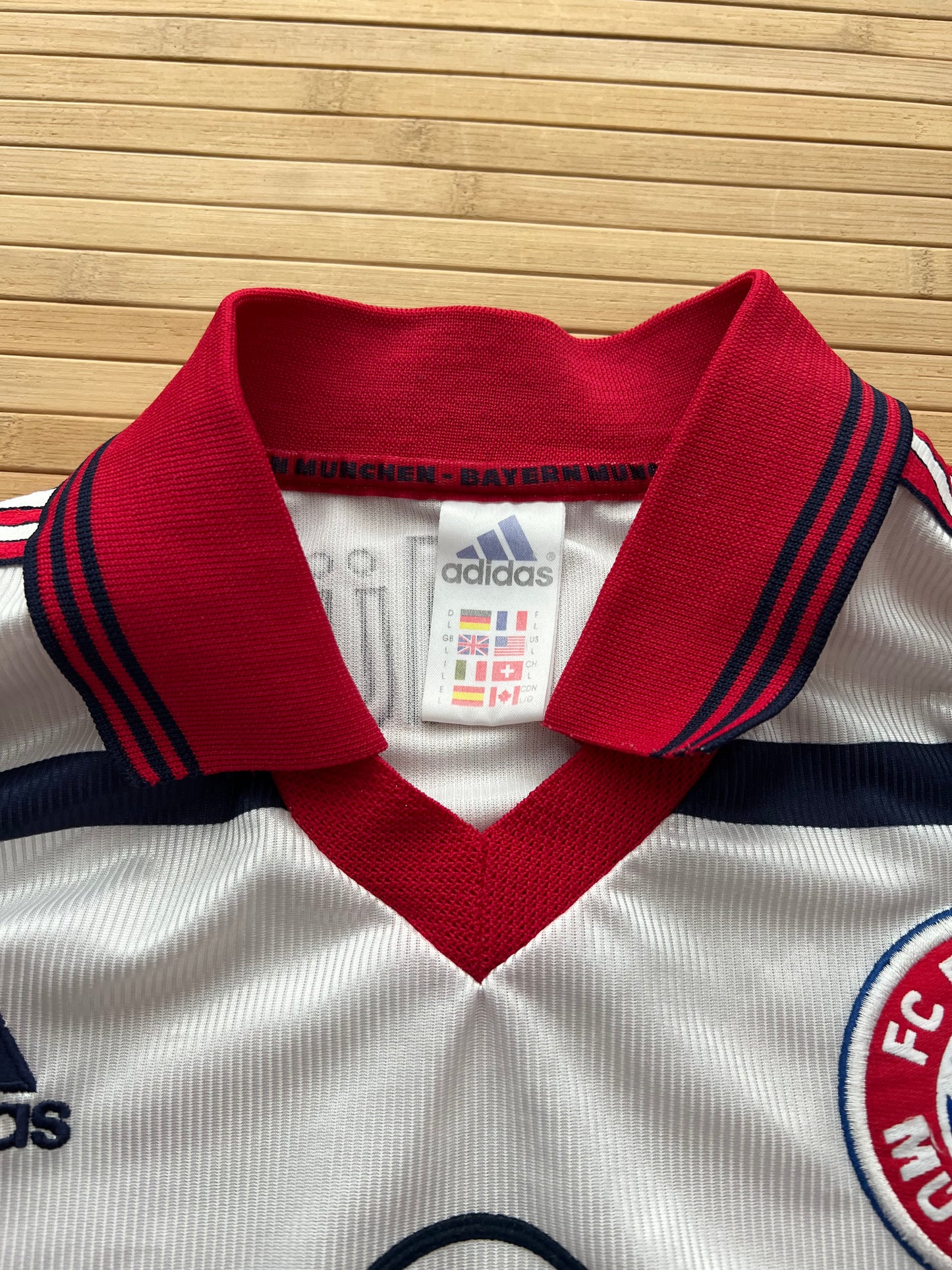 Bayern Munich 1998-00 Away Jersey (L)