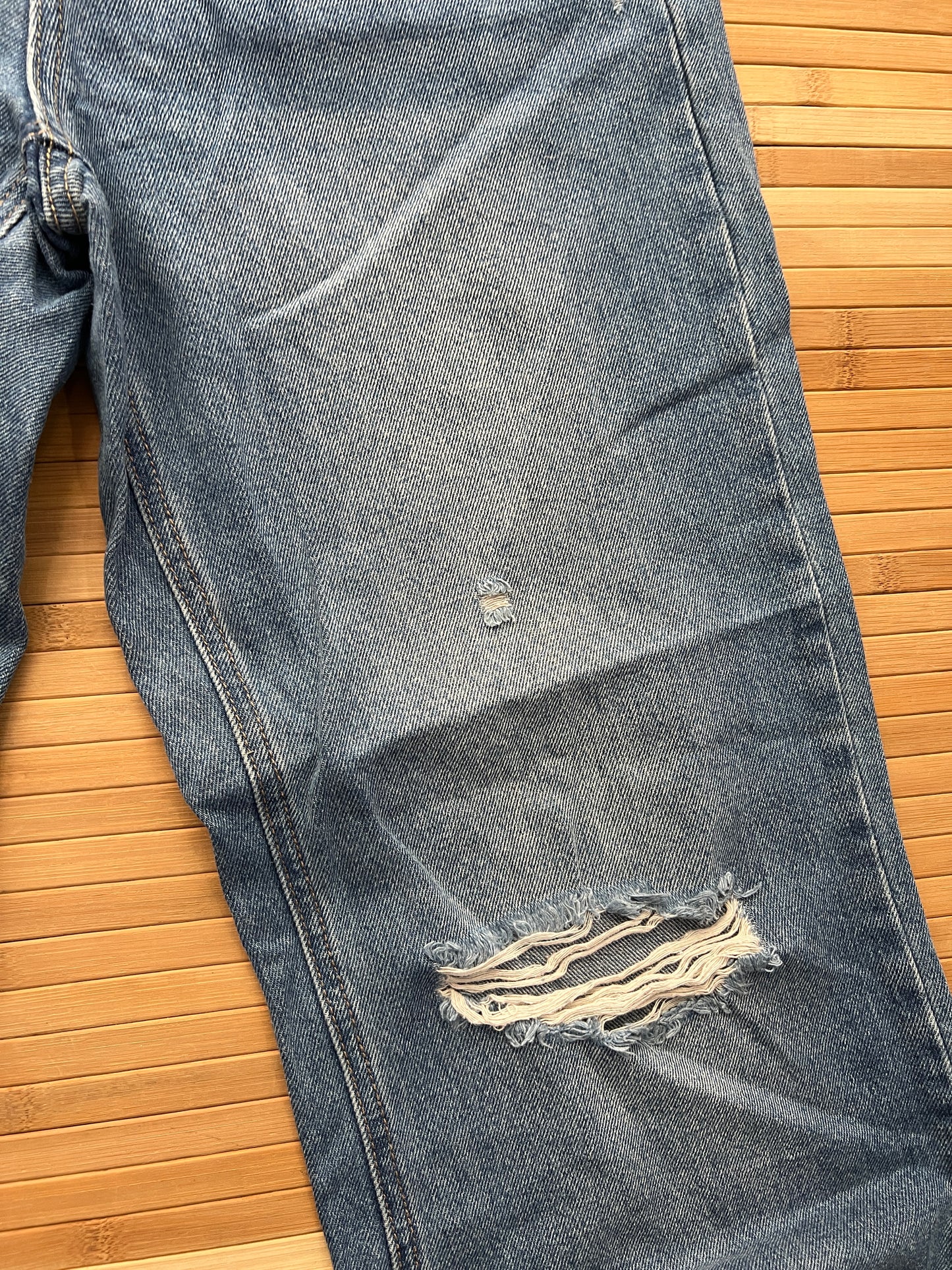 Baggy Ripped Jeans (28x32)