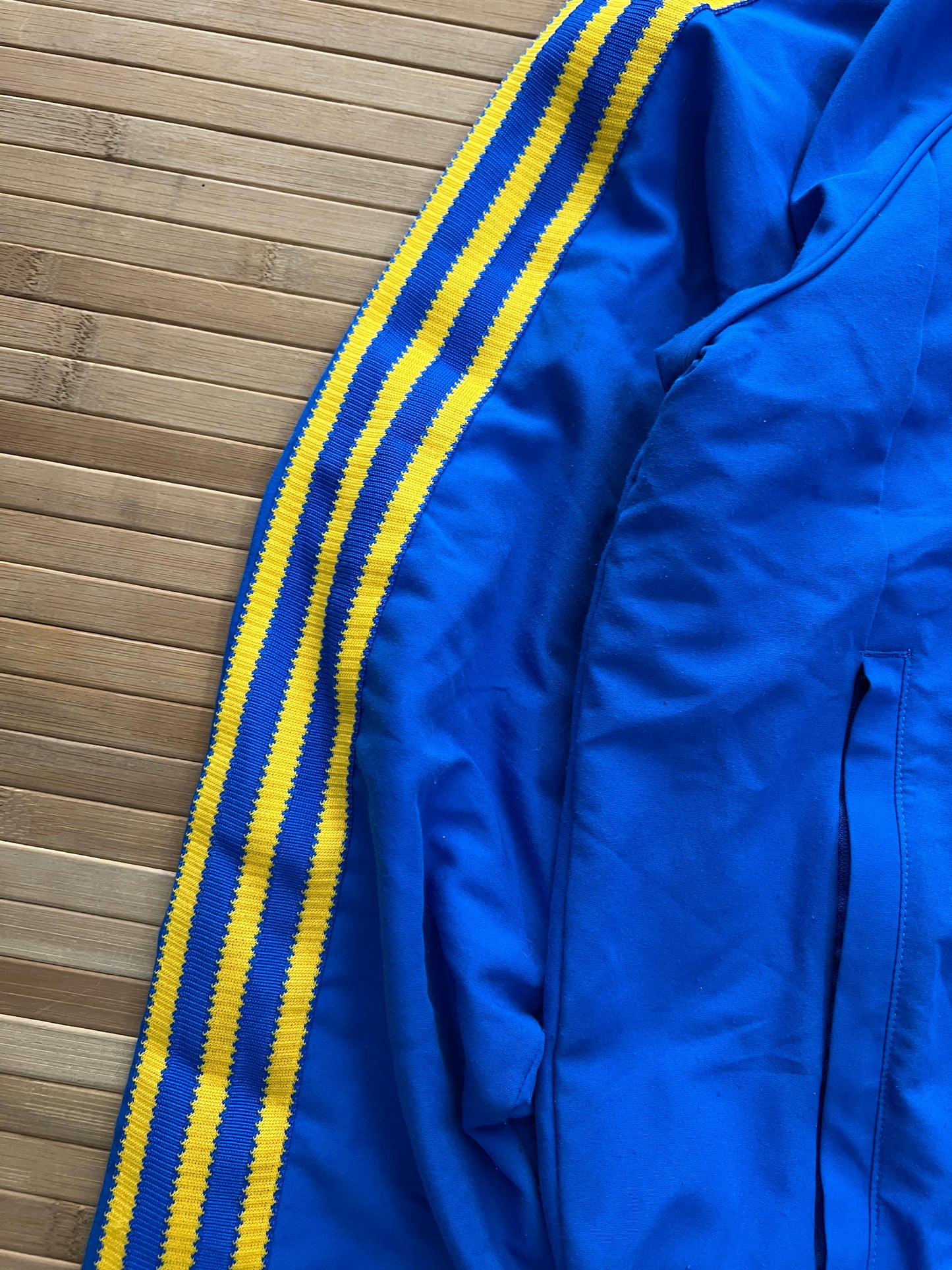 Adidas Zip Up (M)