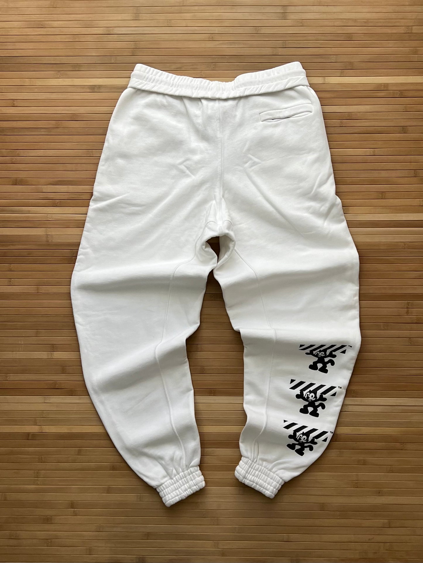 Off White SweatPants new with tags (L)
