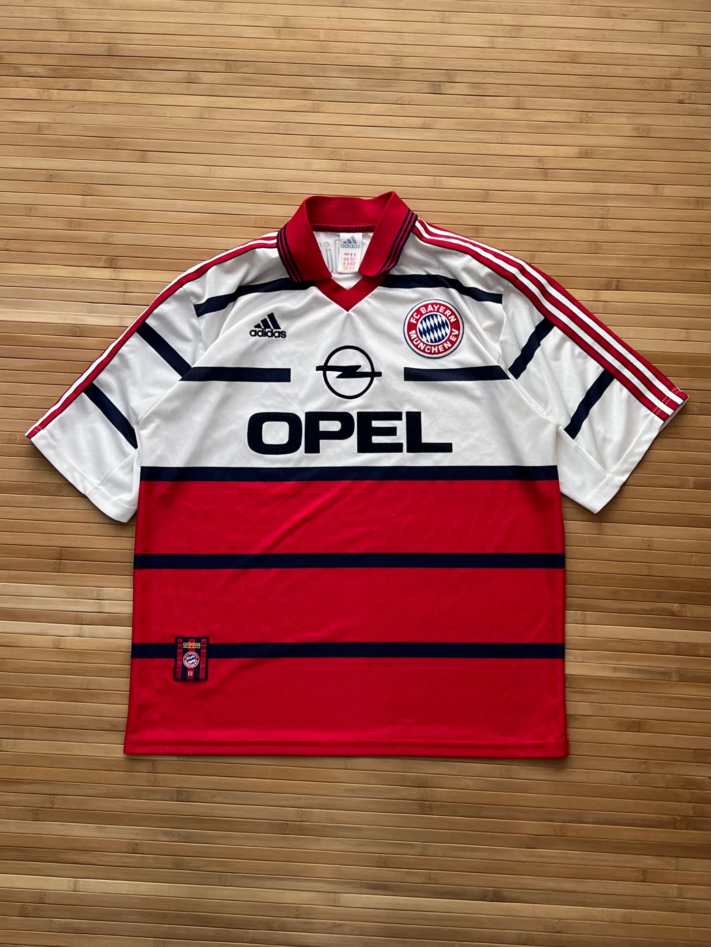 Bayern Munich 1998-00 Away Jersey (L)