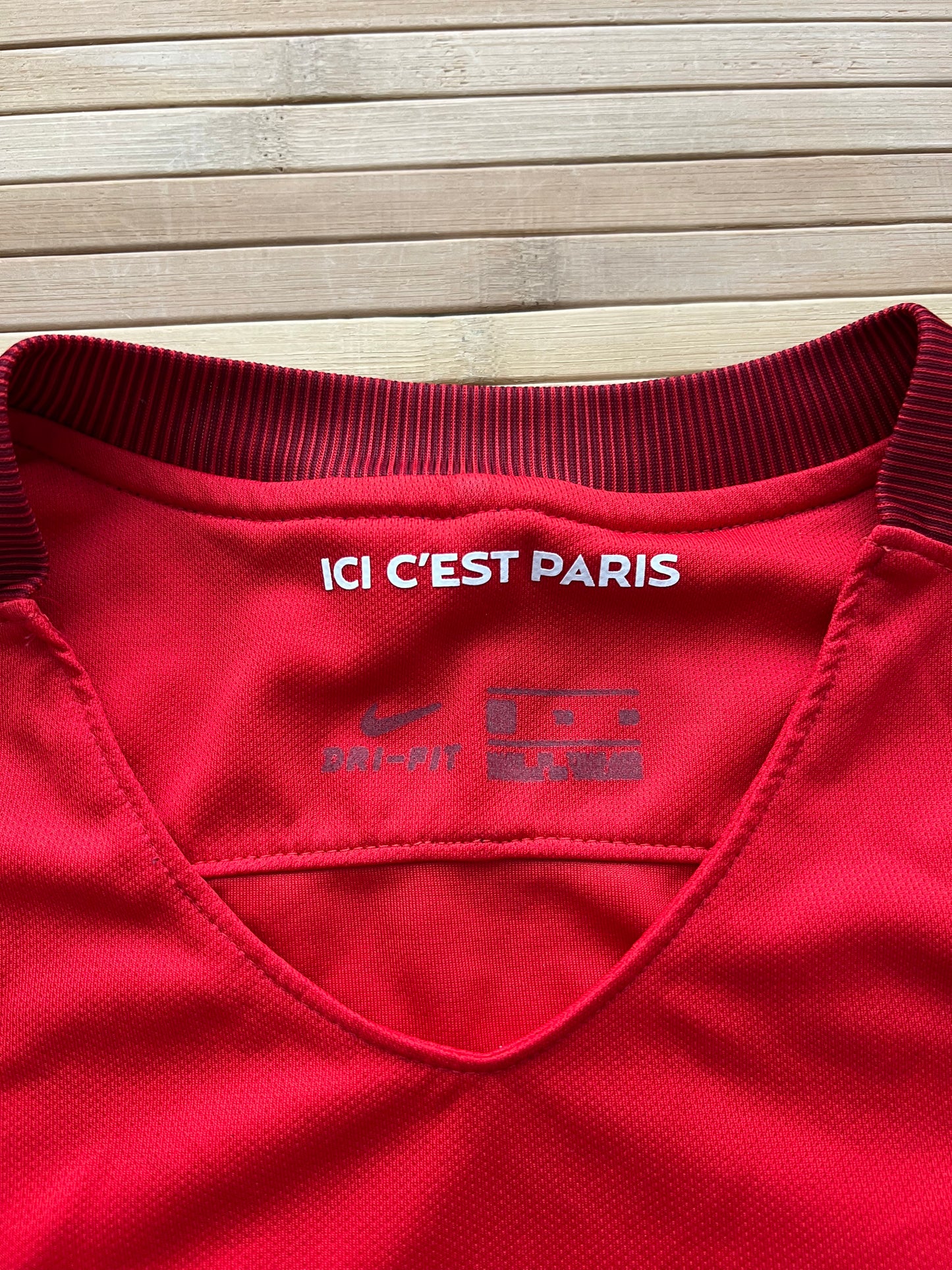 PSG 2016/17 Away Jersey (XL)