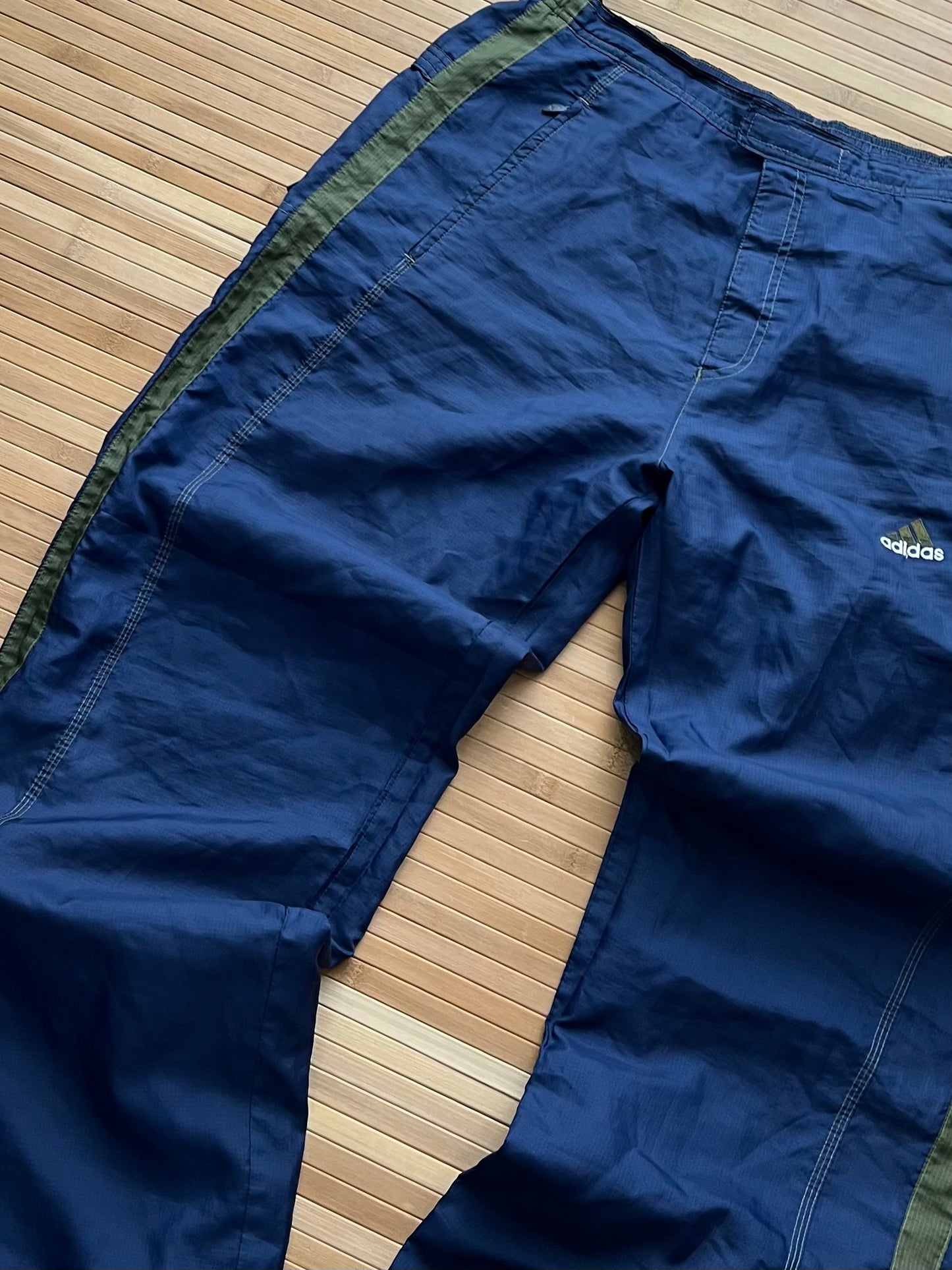 Adidas Vintage Trackpants (XL)