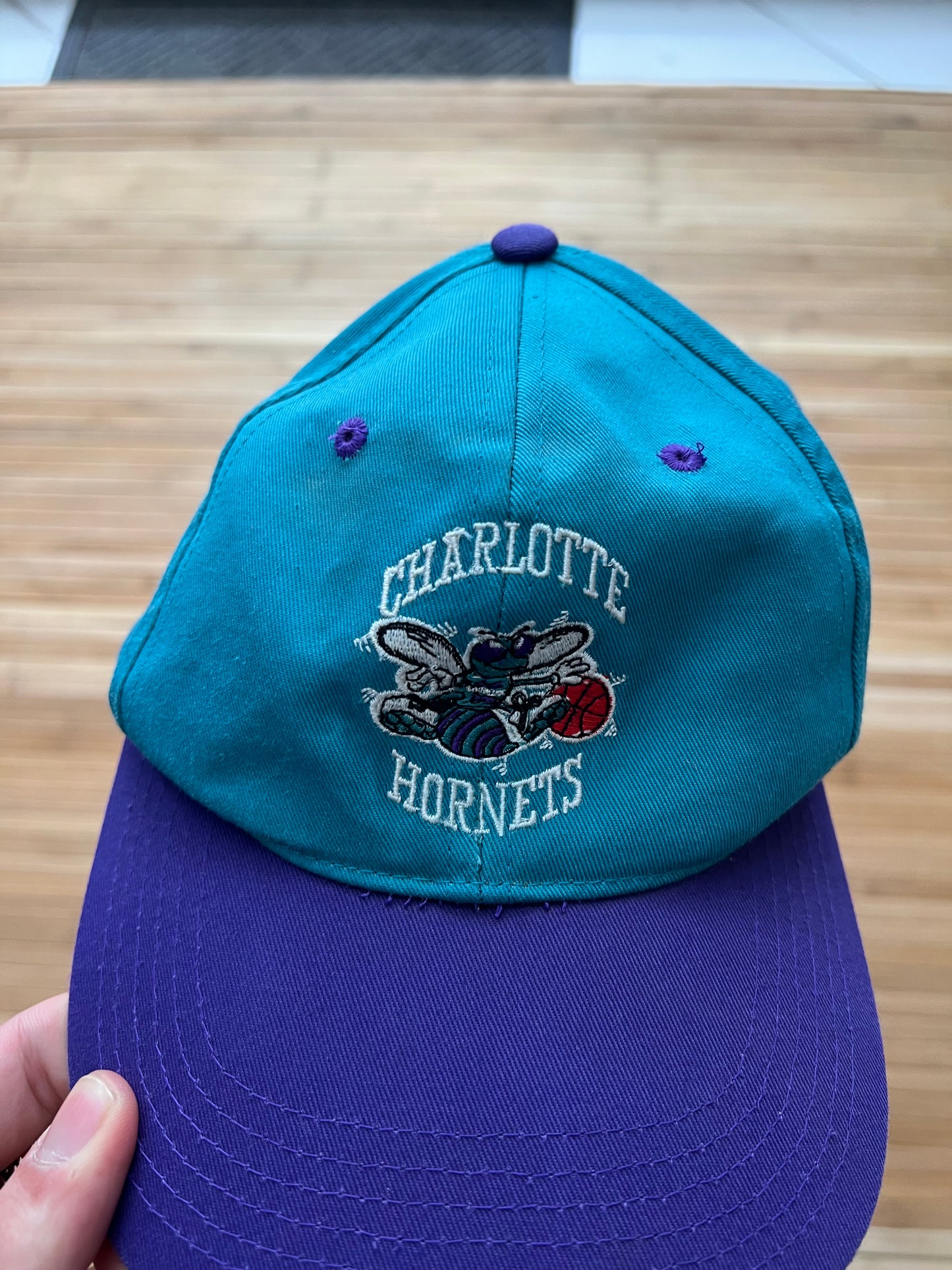 Charlotte Hornets Vintage Youth Hat