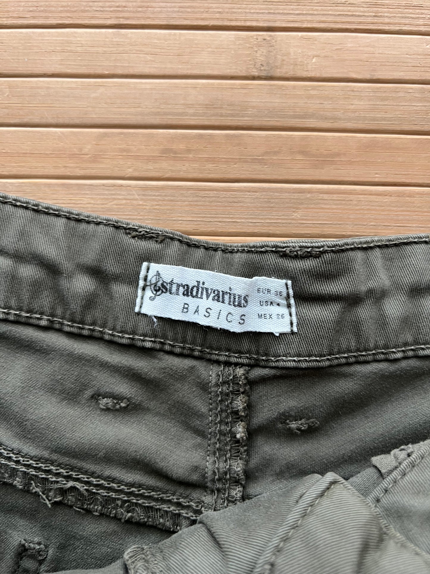 Stradivarius Women’s Short (28)