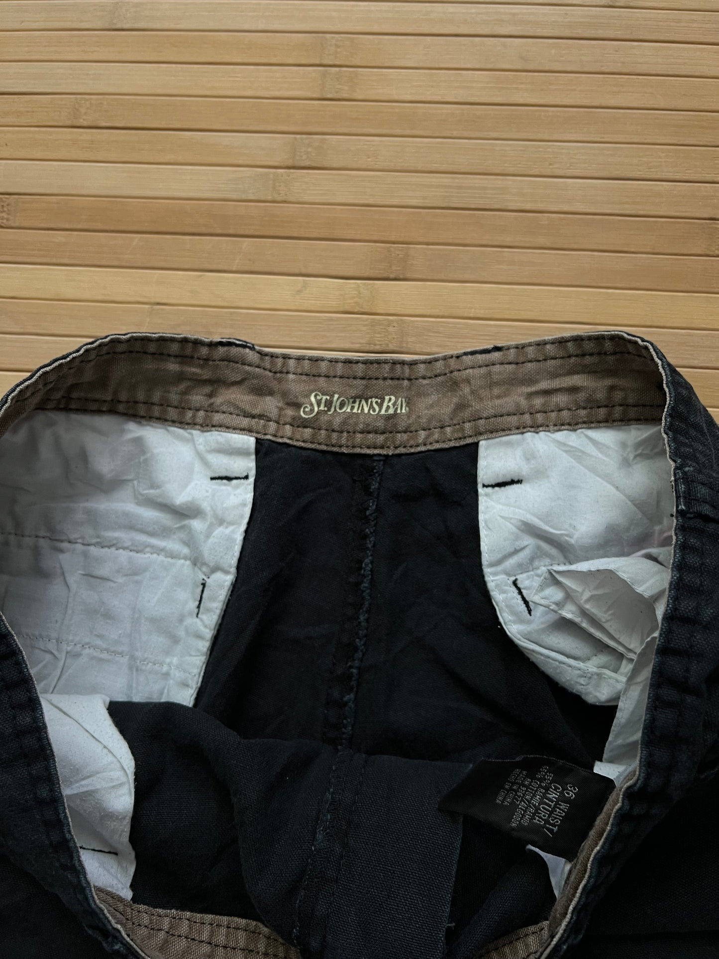 Black Cargo Shorts (34)