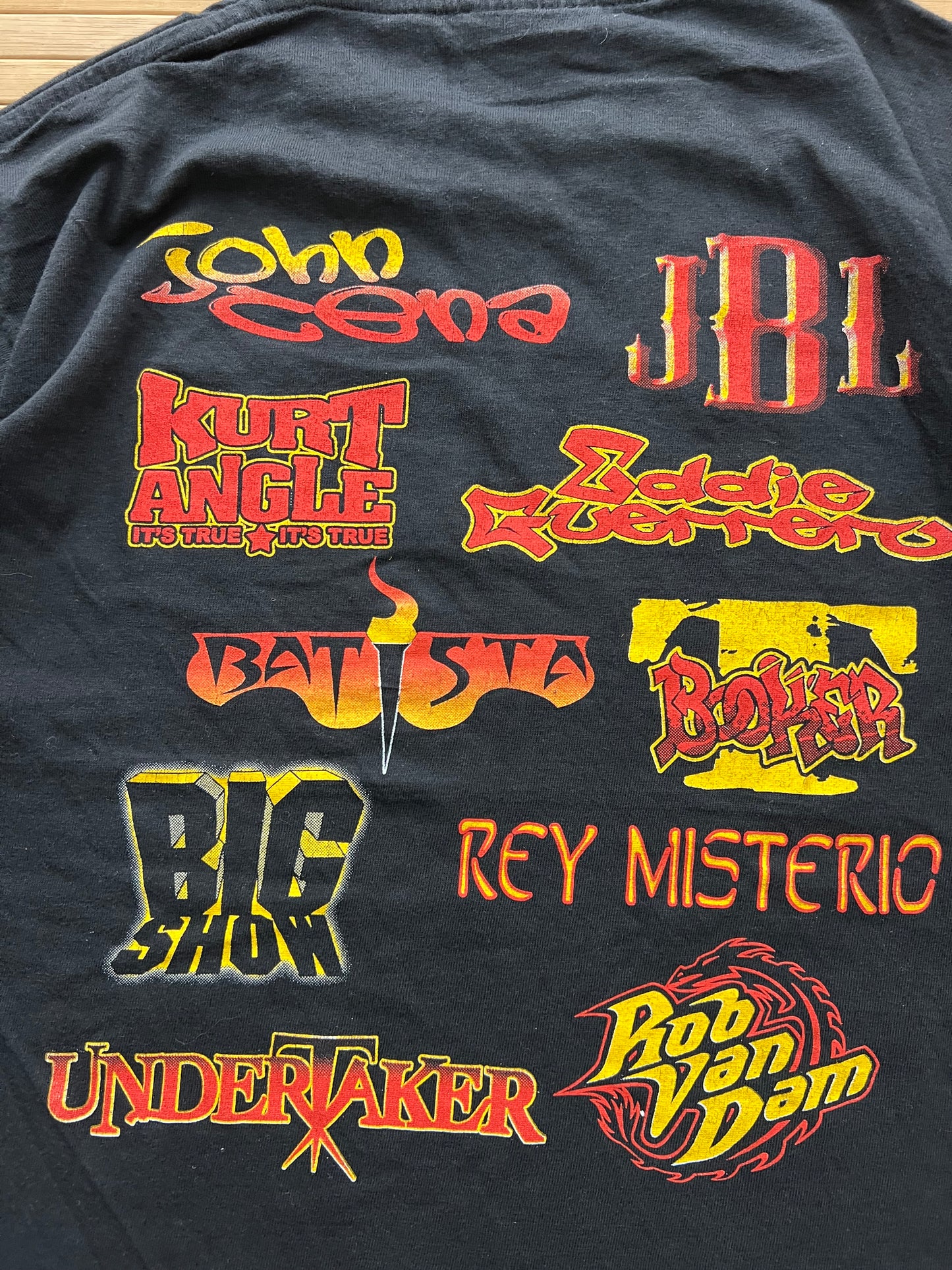 Undertaker & WWE Superstars 90s T-Shirt (S)