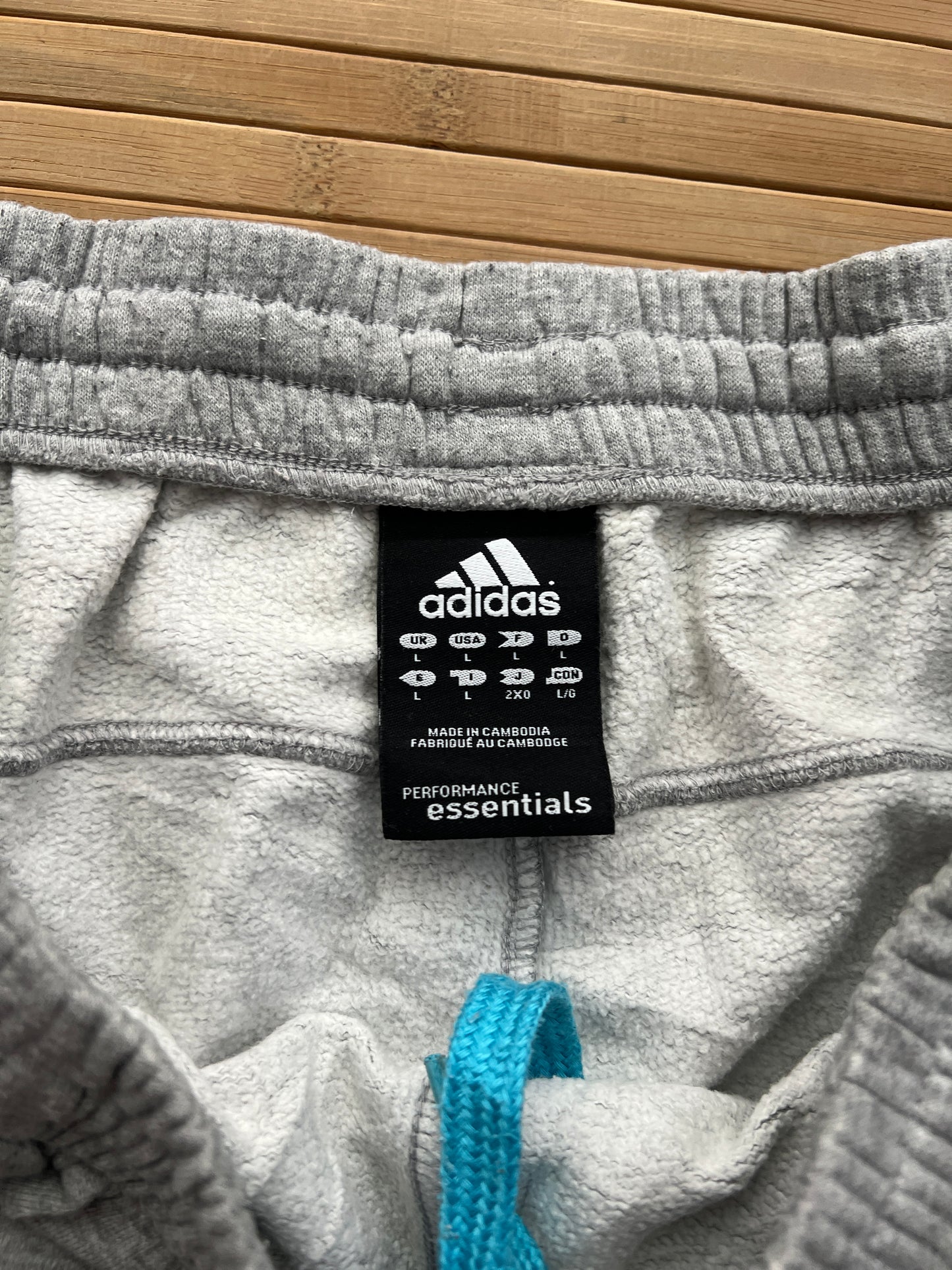 Adidas Trackpants (L)