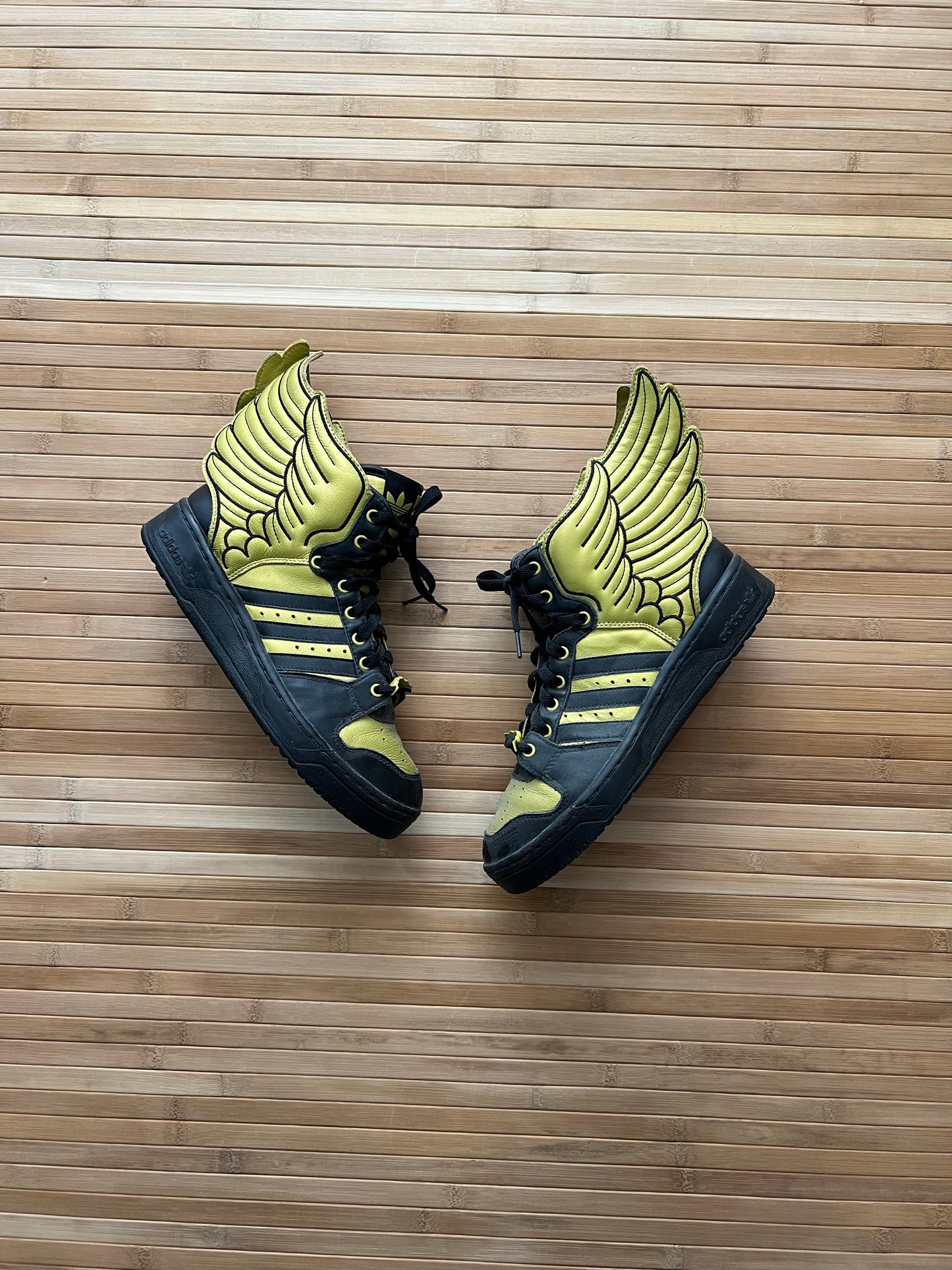 Adidas Jeremy Scott Wings (39.5)