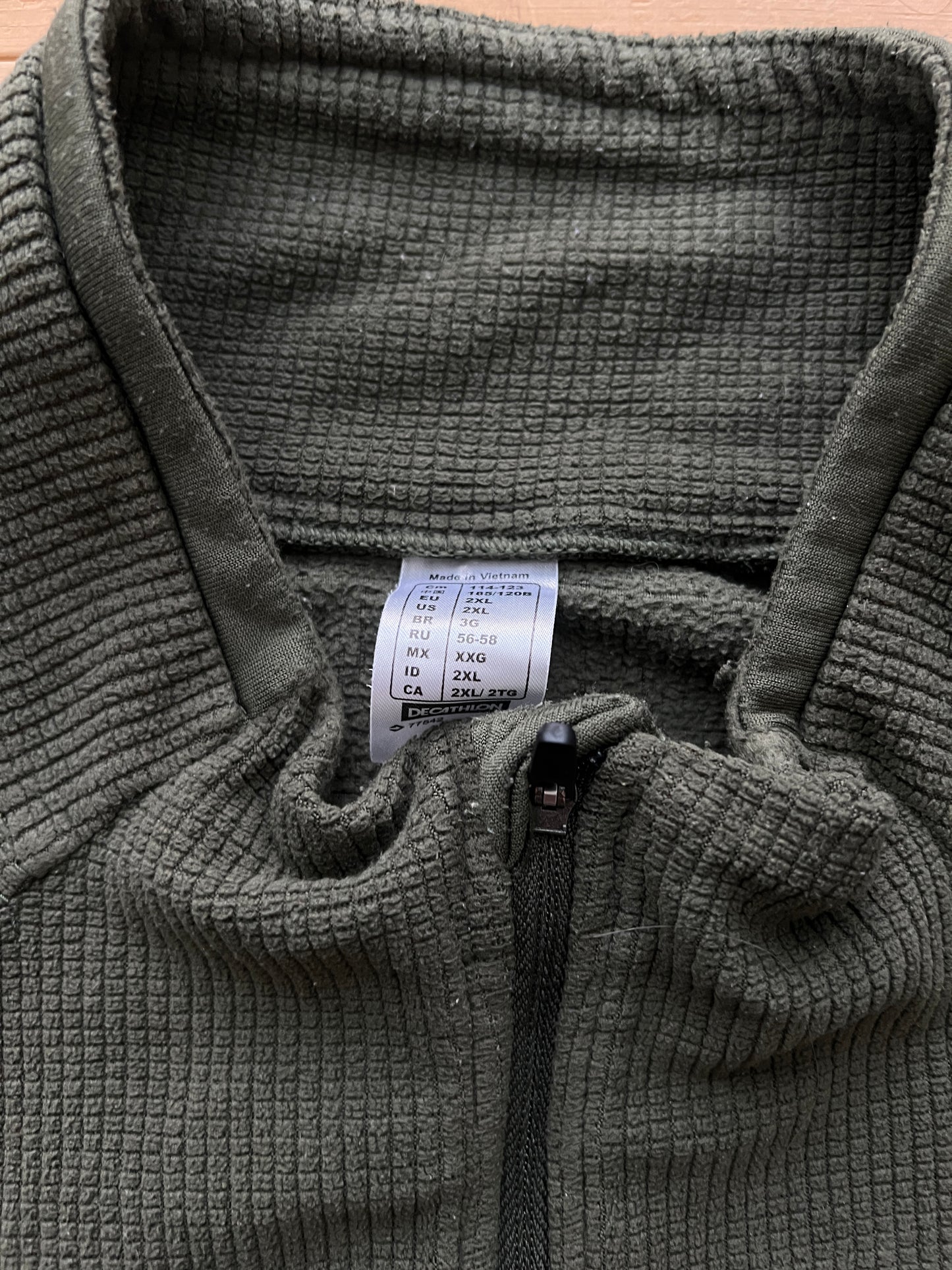 Quechua 1/4 Zip Up Fleece (XL)