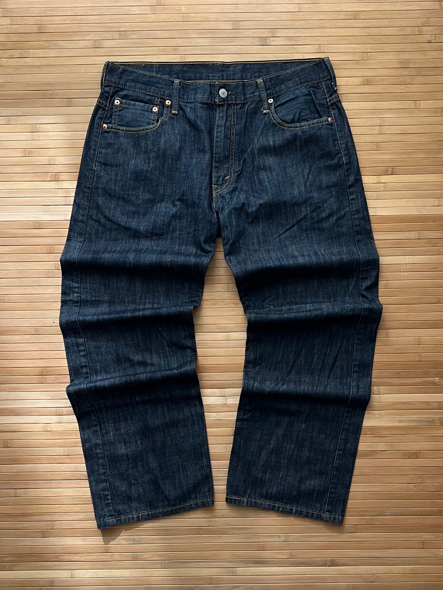 Levis 569 Dark Denim Jeans (36x30)