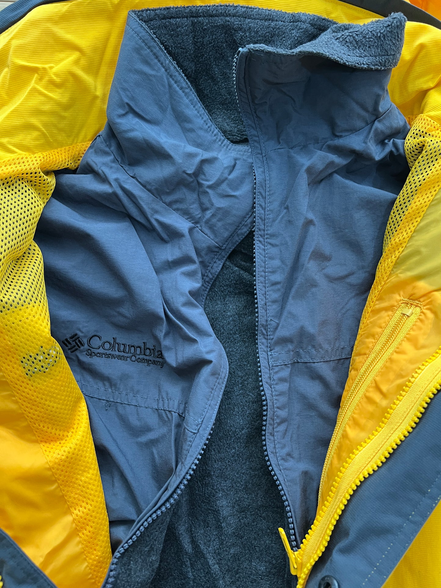 Columbia 2 in 1 Jacket (XL)