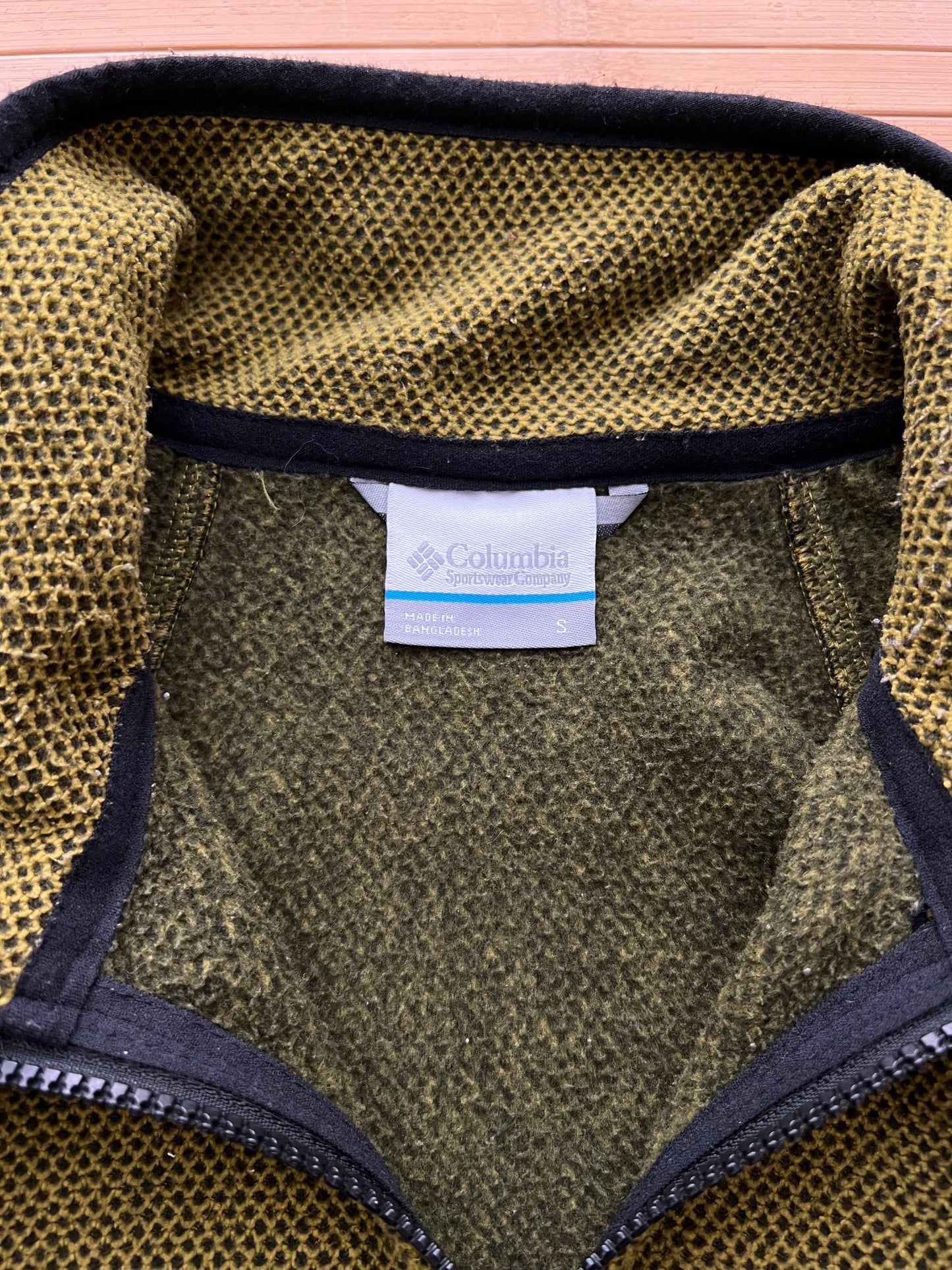 Columbia Zip Up Fleece (M)