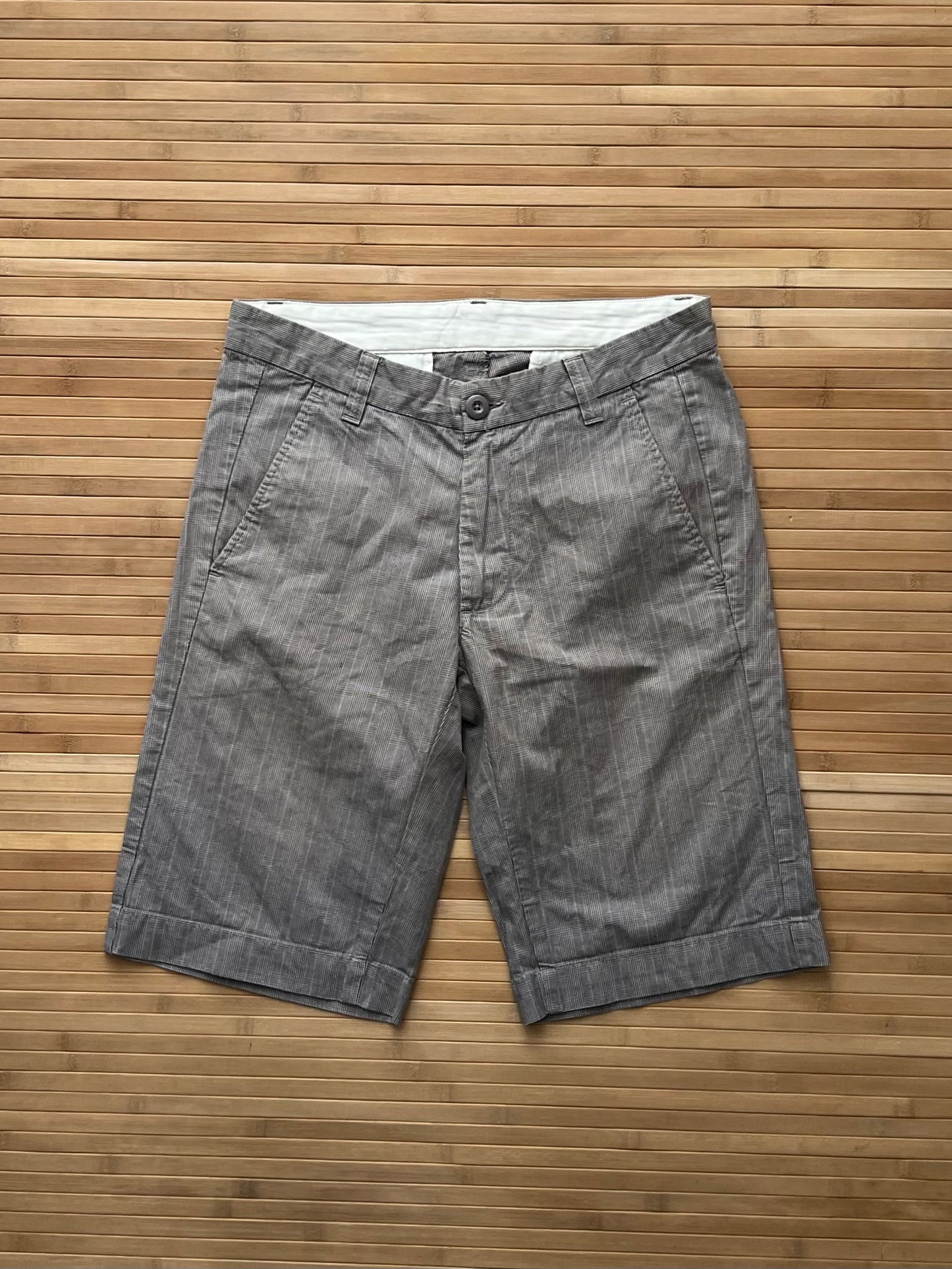 Carhartt Stripped Shorts (32)