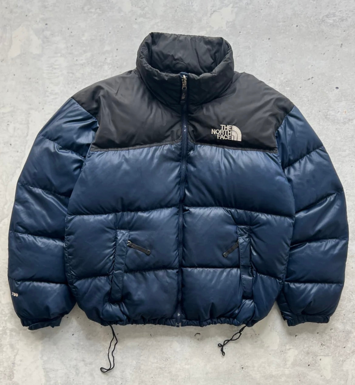 Jackets & Puffers
