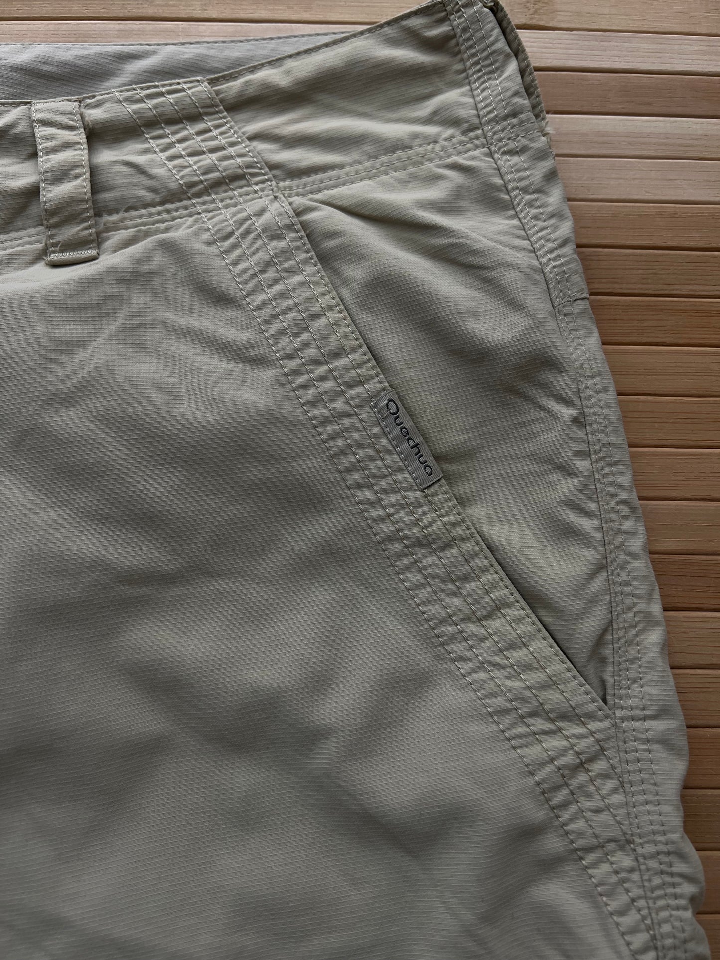 Quechua Cargo Shorts (38)
