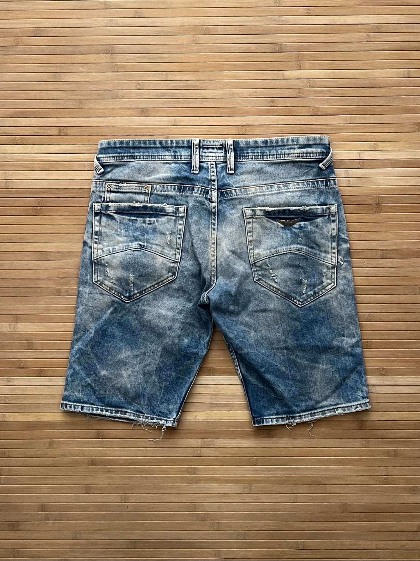 Armani Jorts (34)