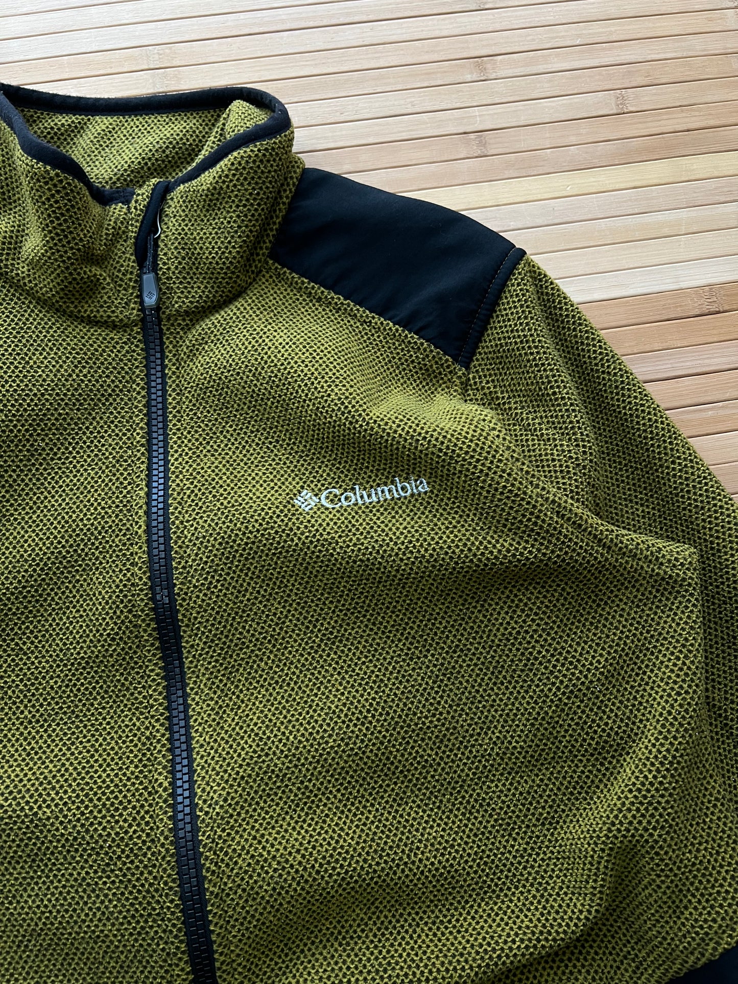 Columbia Zip Up Fleece (M)