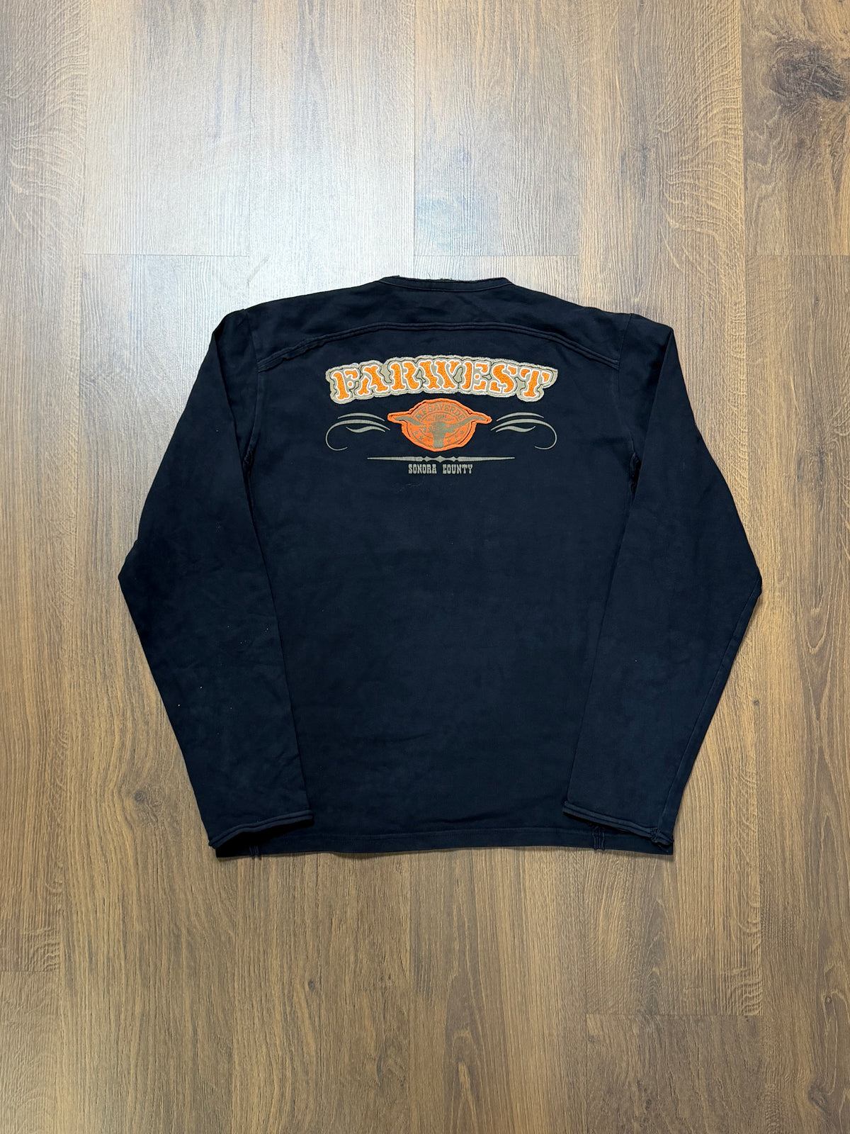 Western Distressed Long sleeve (M)