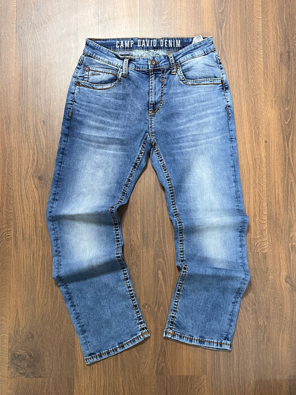 Camp David Y2k Orange stitch jeans (32x30)