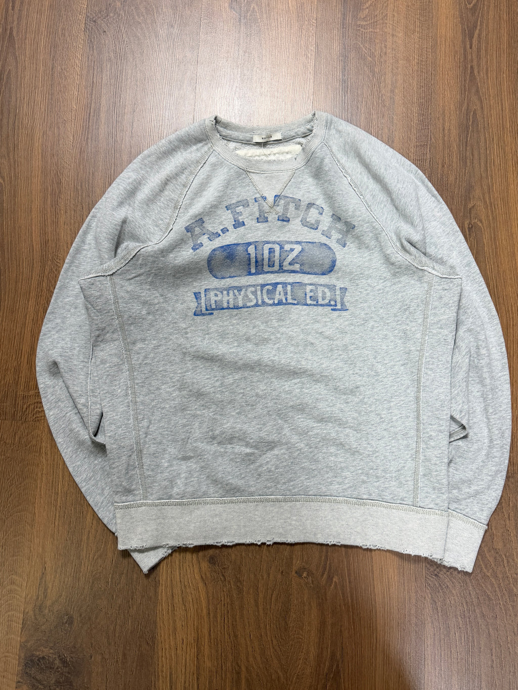 Abercrombie and fitch distresed sweater(M)