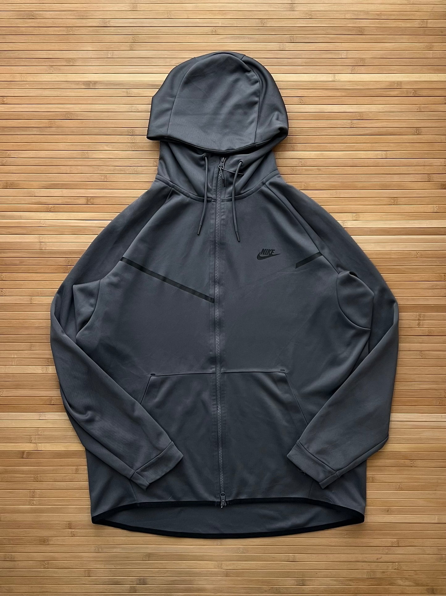 Nike Tech Fleece (XL)
