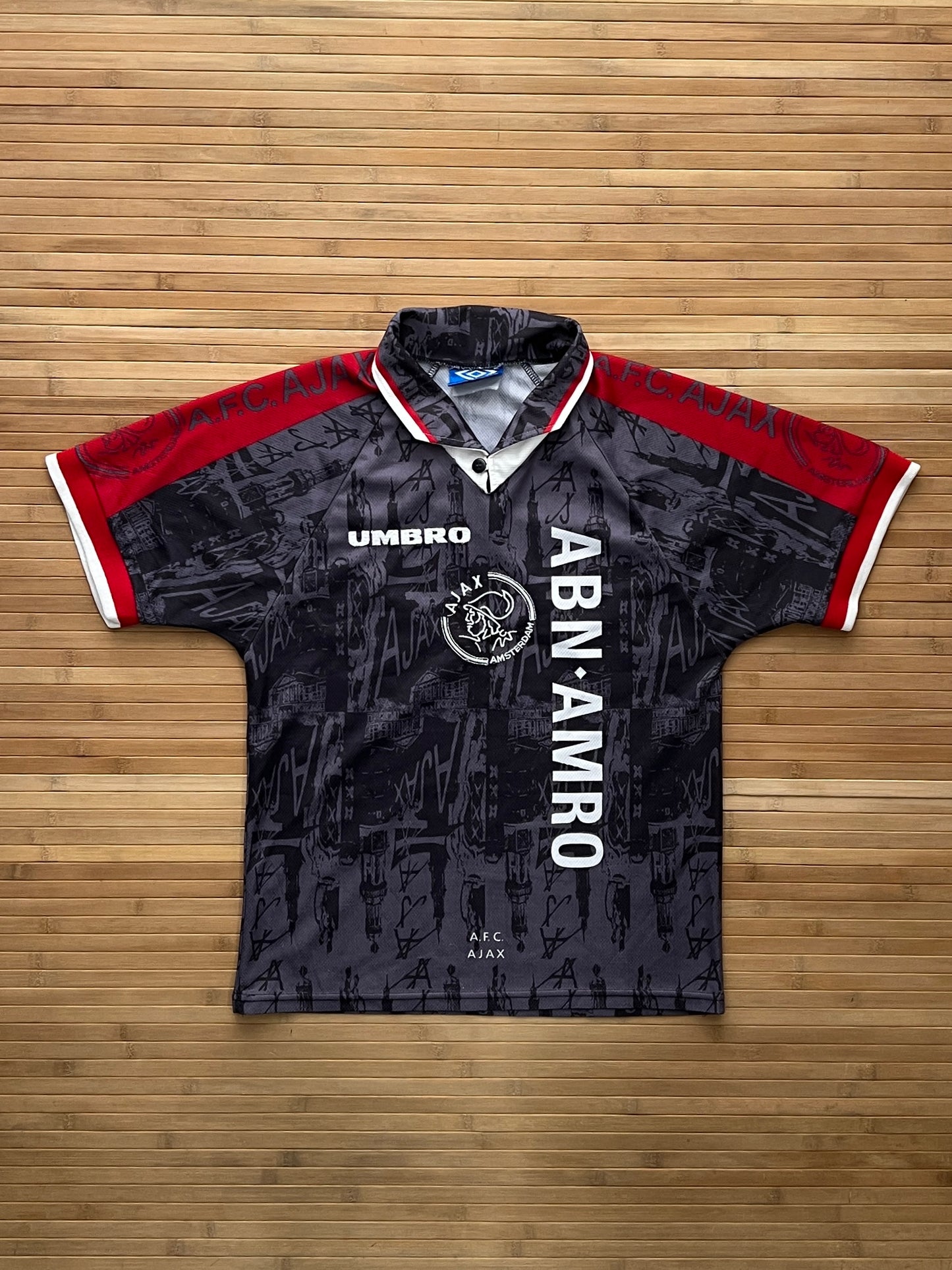 Ajax Amsterdam 1996/97 Jersey (Xs)