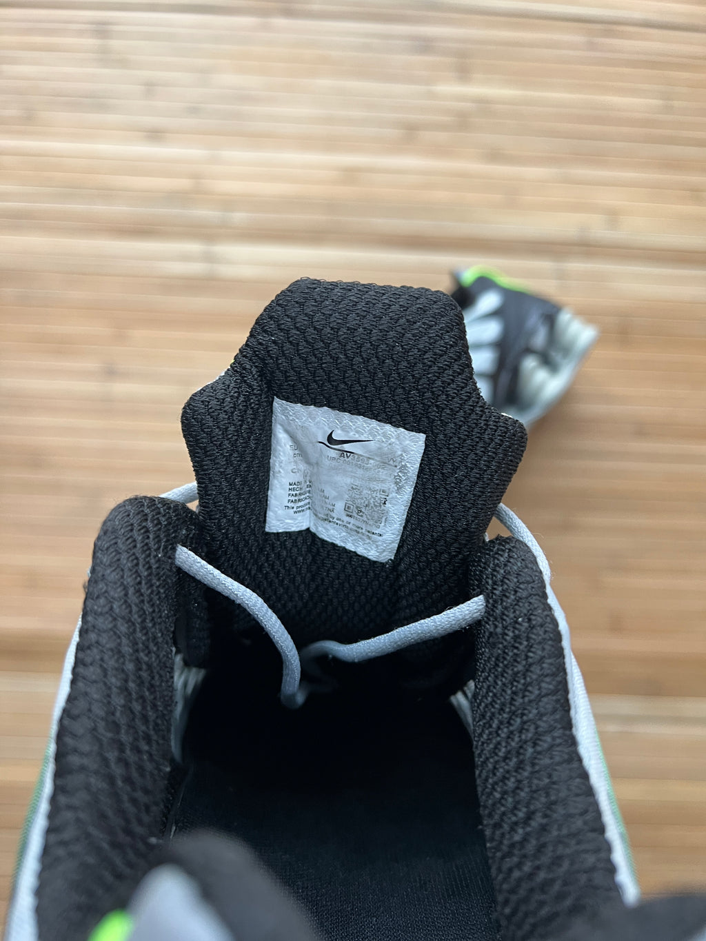 Nike Shox Wolf Grey Lime Blast (41.5-42)