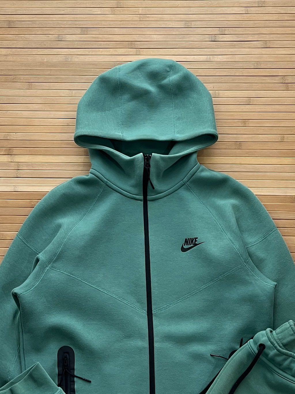 Nike Tech Fleece Suit