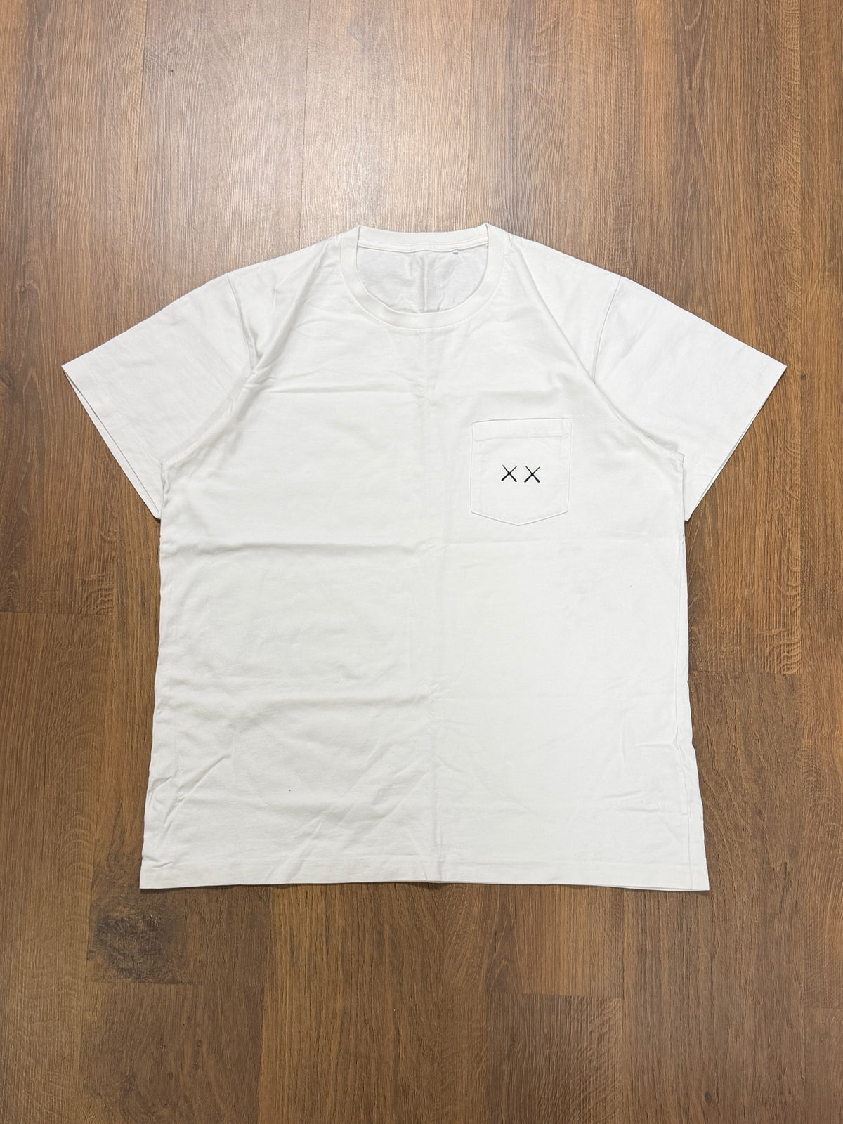 Kaws x Uniqlo Tee (L/XL)