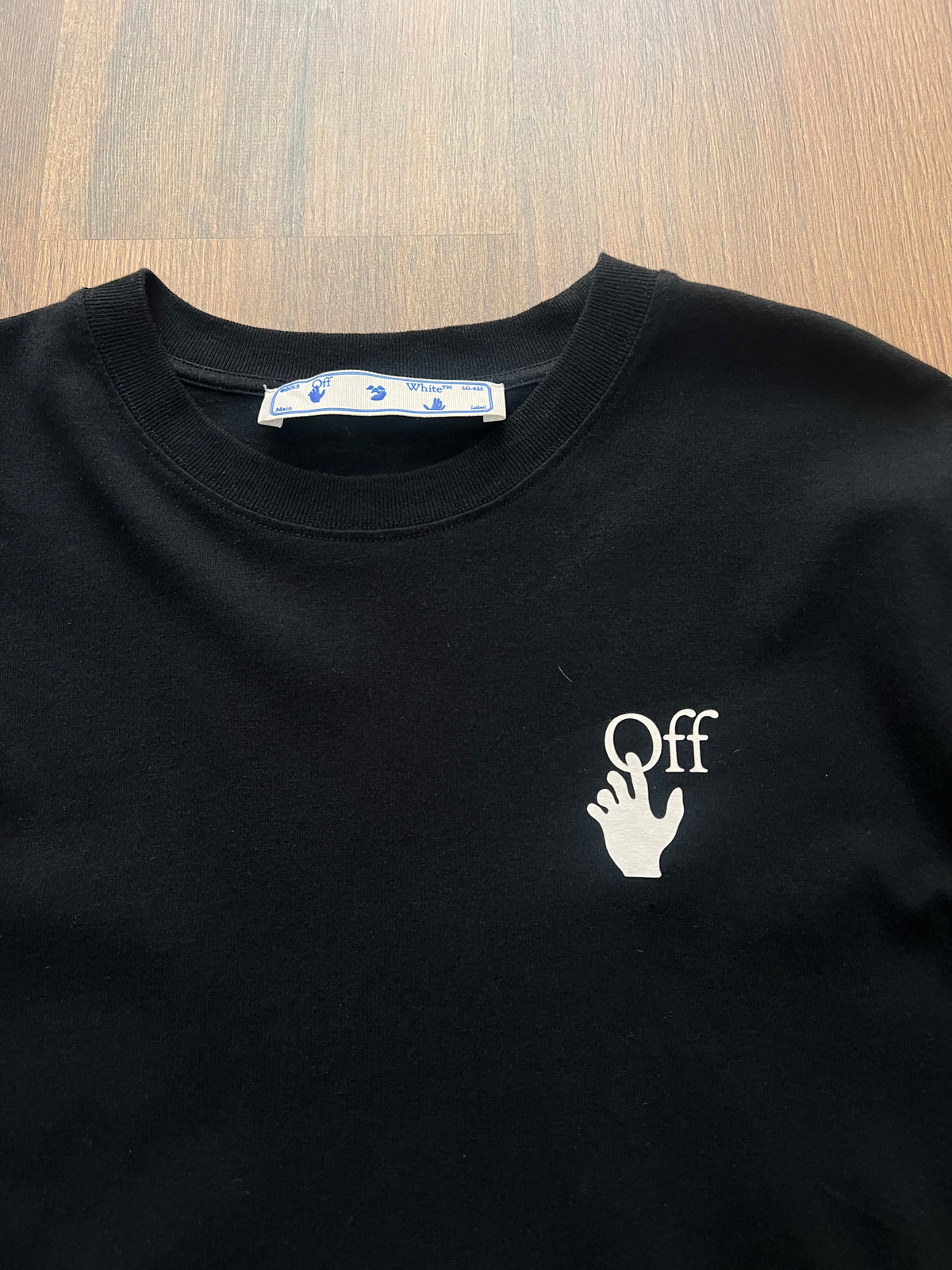 Off White T-Shirt New With Tags (XL)