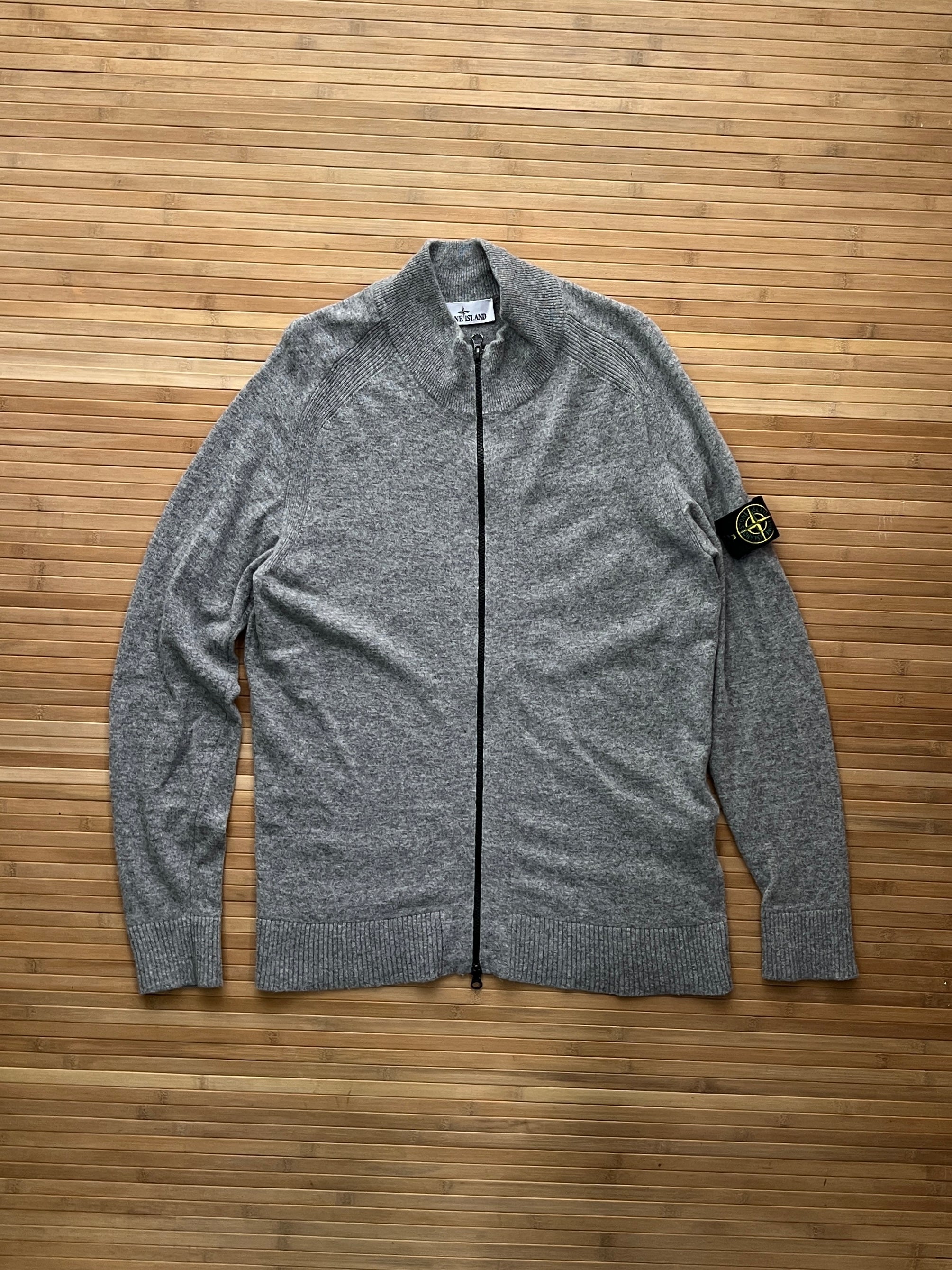 Stone Island Zip Up (L)