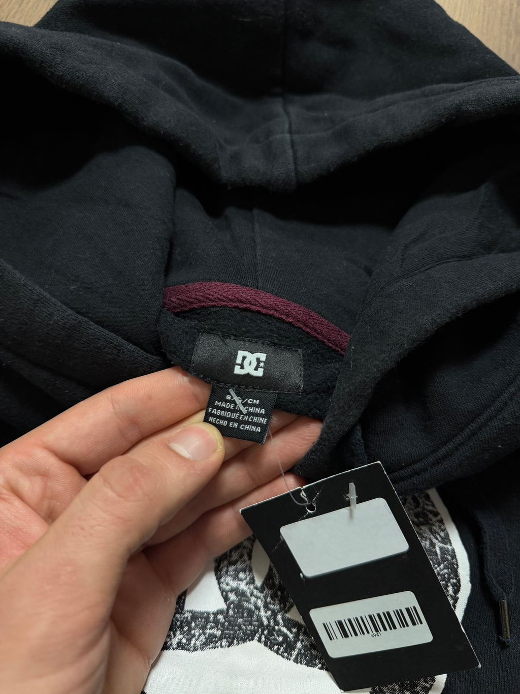 DC hoodie (M)