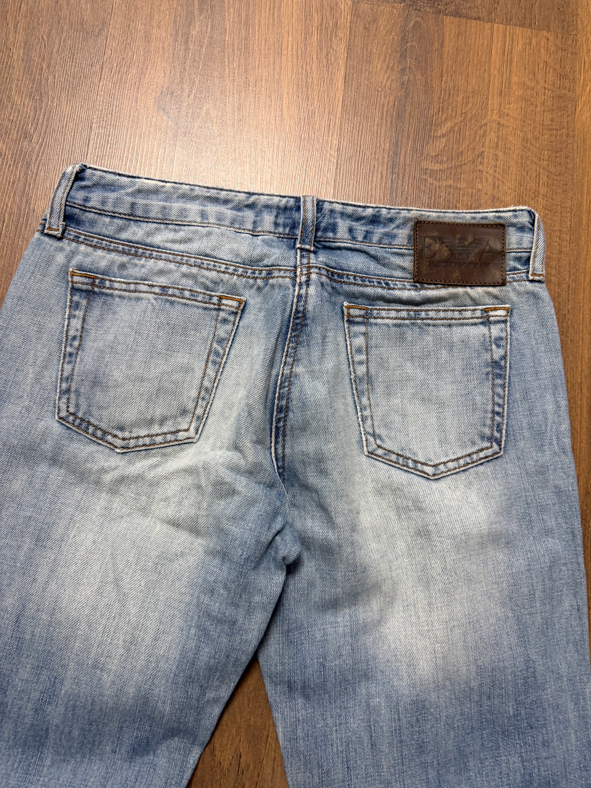 Armani Flared Jeans 🙋‍♀️ (28x30)