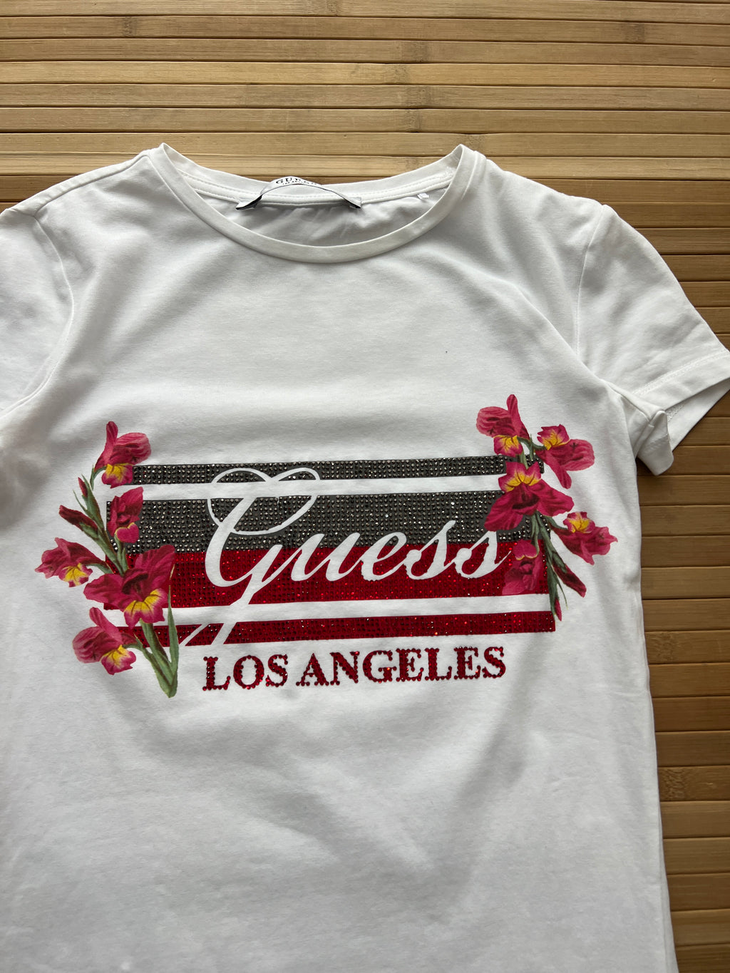 Guess Los Angeles Tee🙋‍♀️(S)