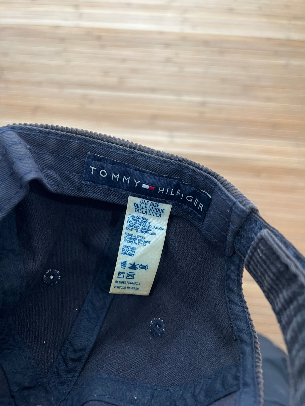 Tommy Hilfiger Corduroy Hat (One size)