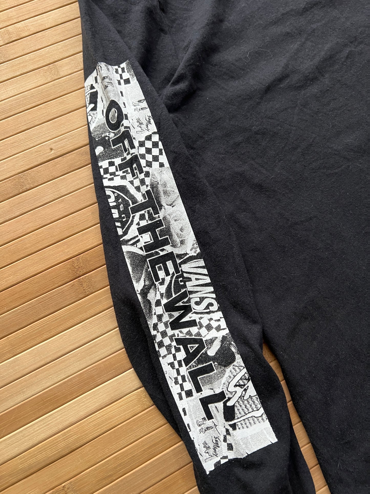 Vans Long Sleeve T-Shirt (S/M)