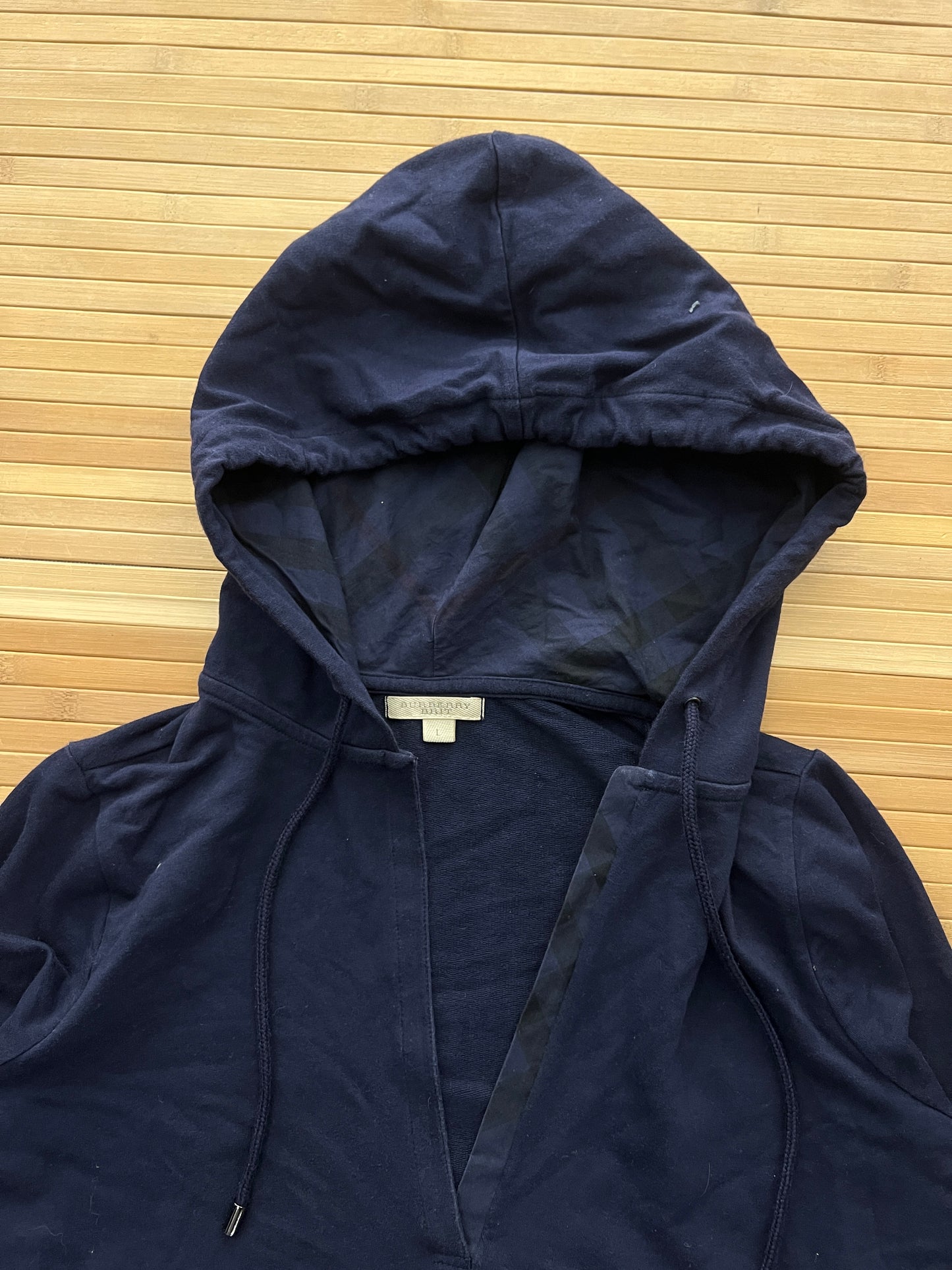 Burberry Hoodie 🙋‍♀️ (L)