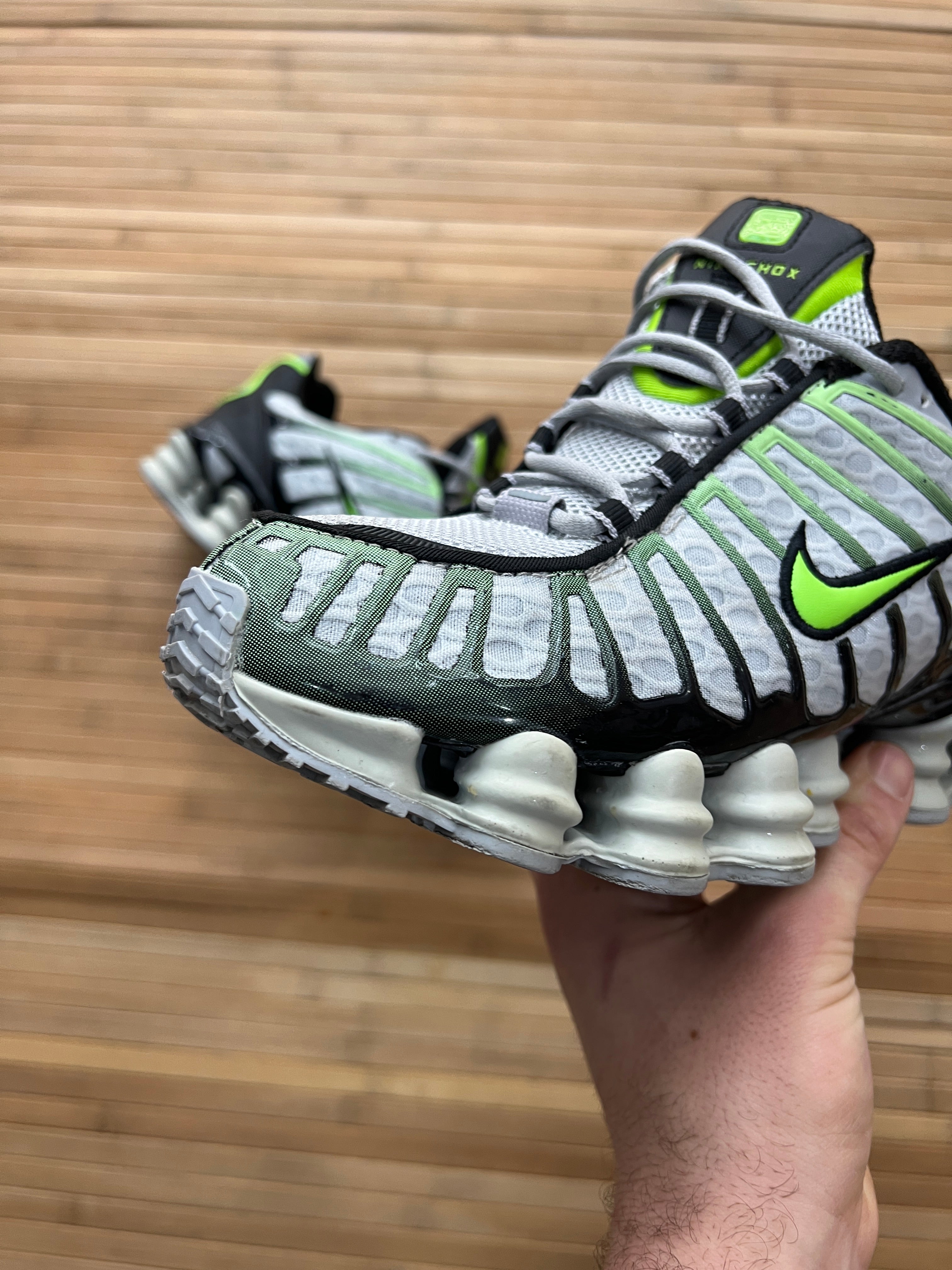 Nike Shox Wolf Grey Lime Blast (41.5-42)