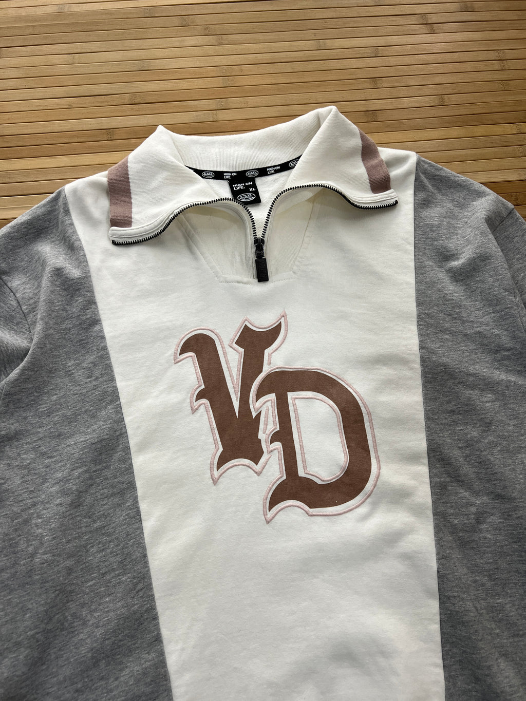 Von Dutch Quarter Zip Up (XL)