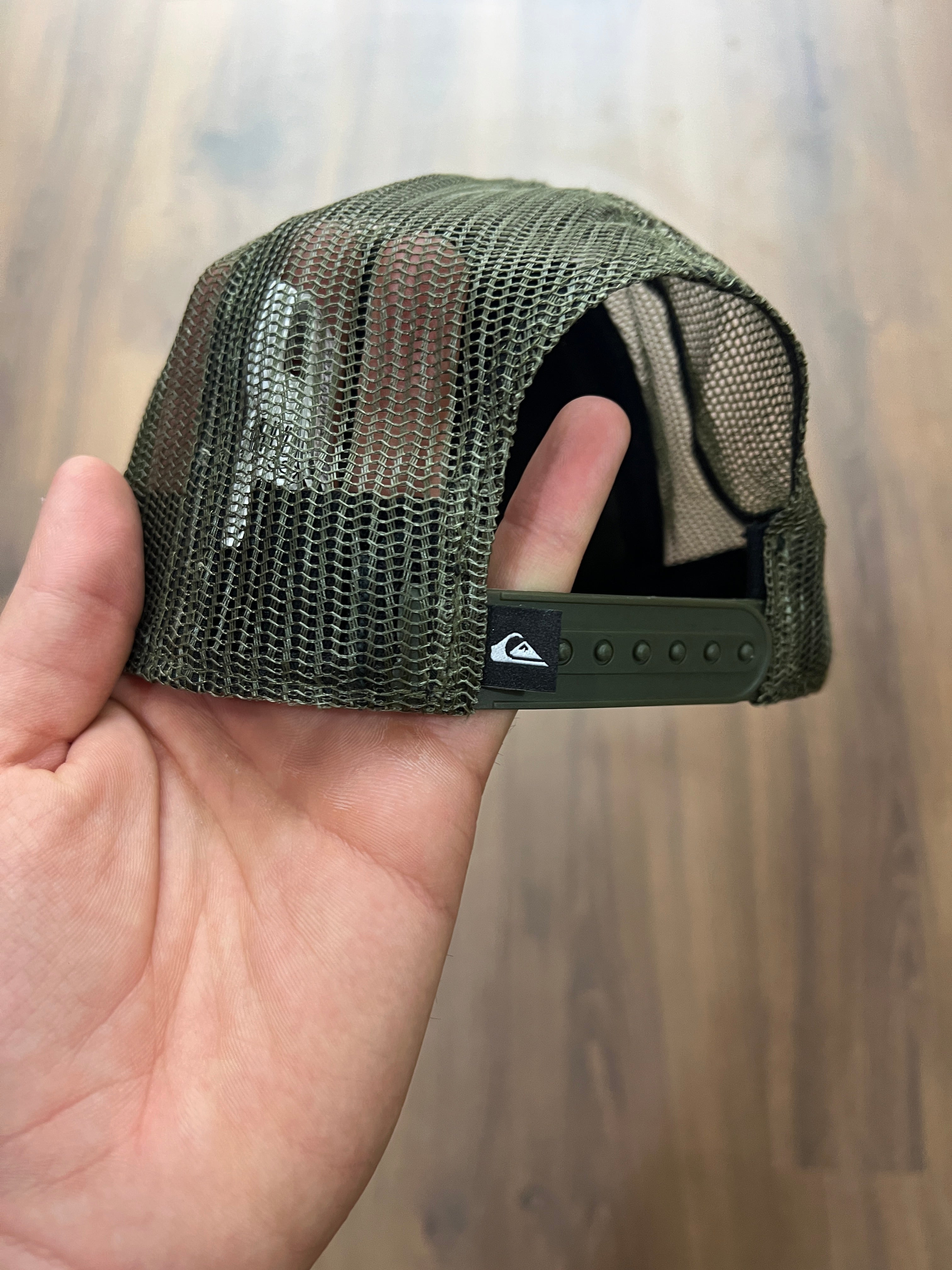 QuickSilver Trucker Hat (one size)