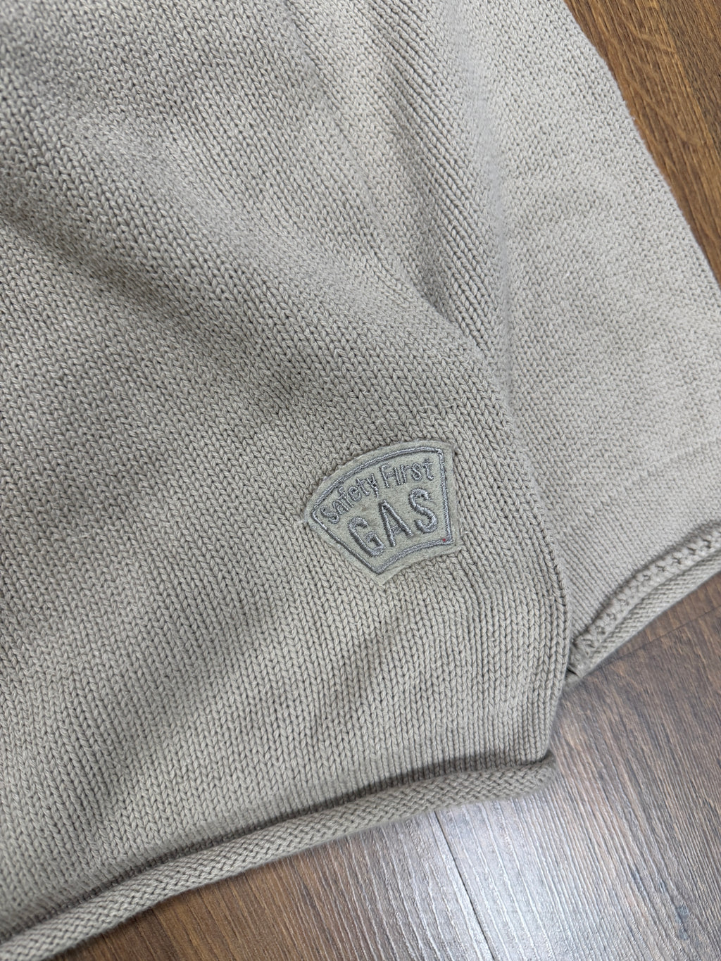 Vintage Gas Knit (L)