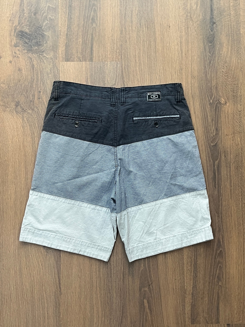 Billabong Striped Shorts (32)