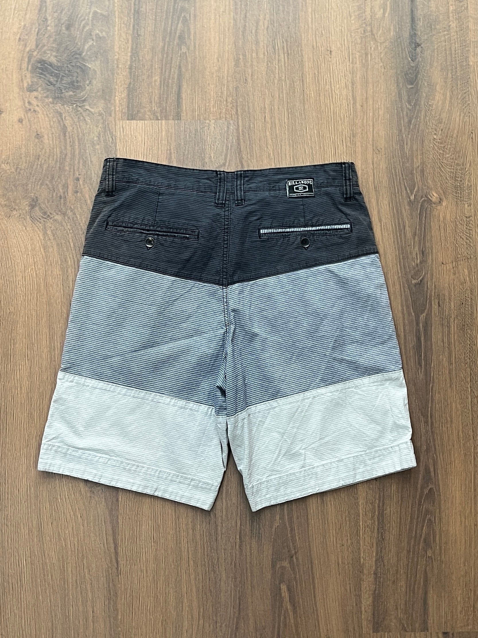 Billabong Striped Shorts (32)
