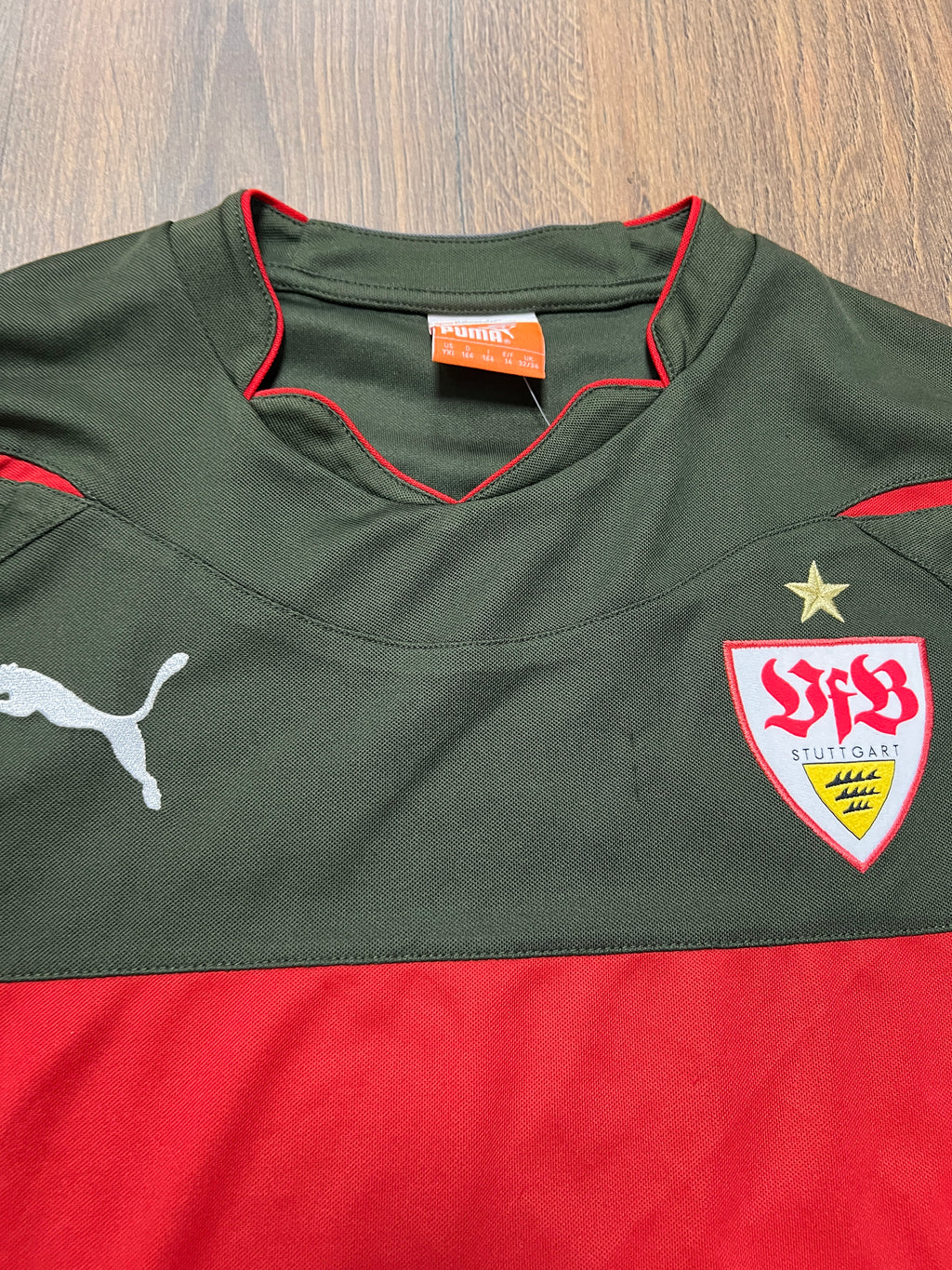 Stuttgart 2010/11 third jersey (S)