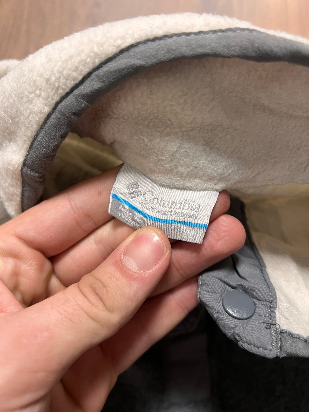 Columbia button up fleece(L)