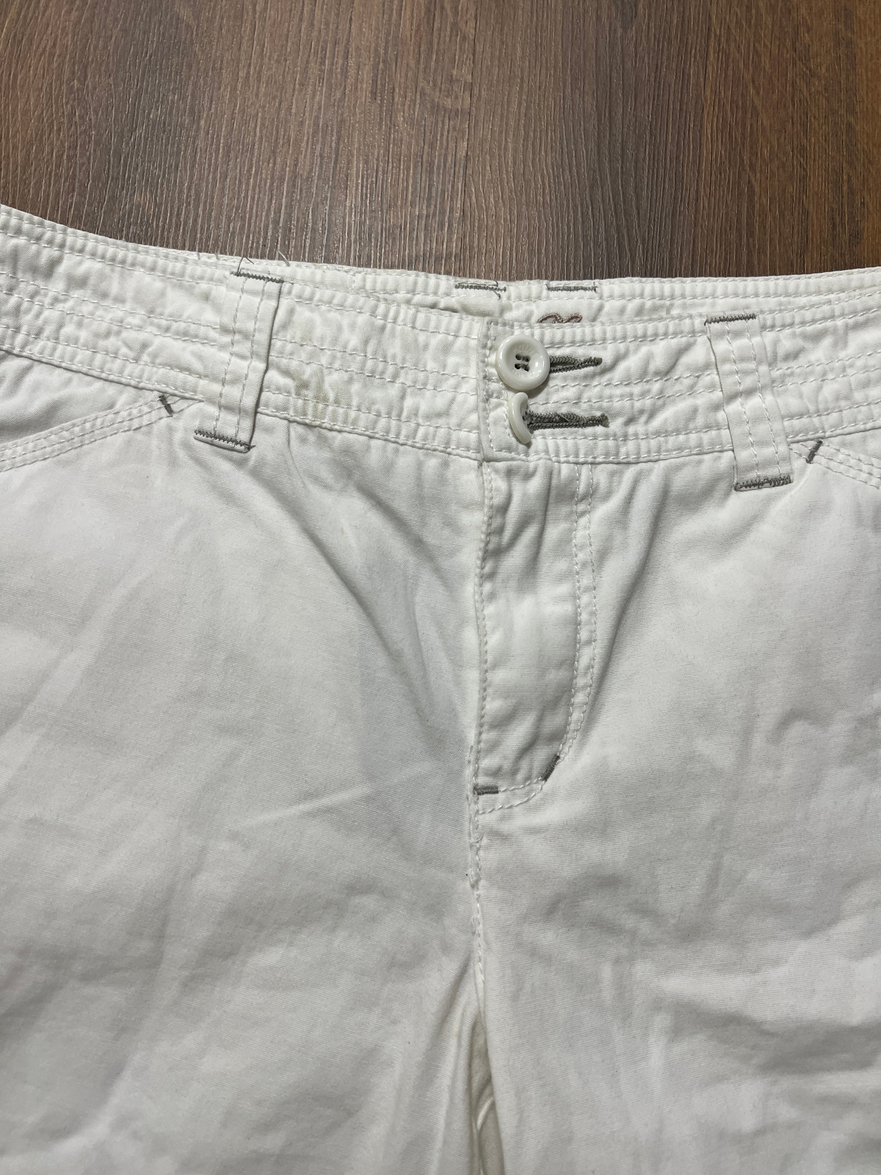 Gap Beige Shorts🙋‍♀️ (32)
