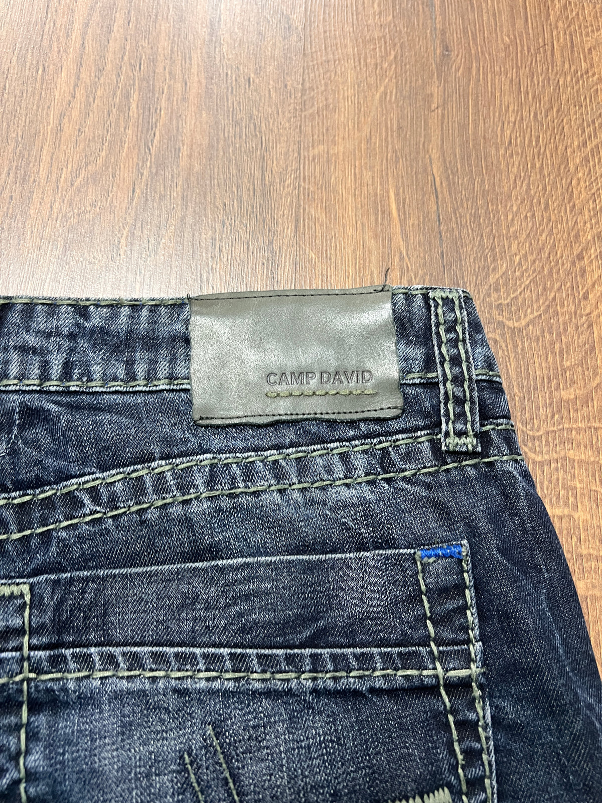 Y2K camp david Jeans (38x34)