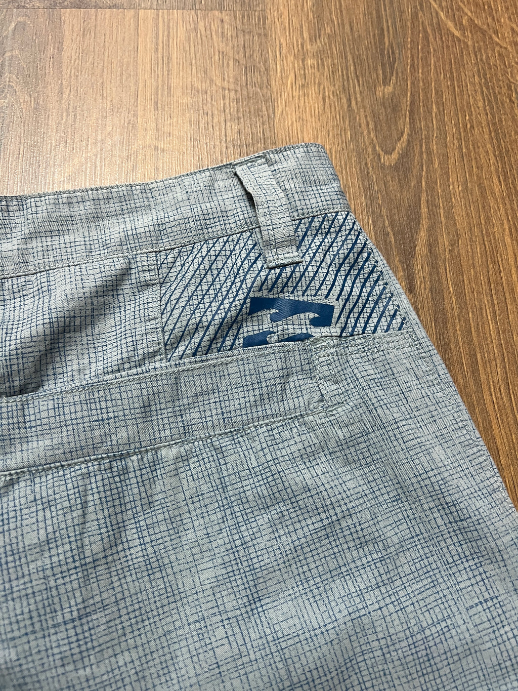 Billabong Striped Shorts (32)