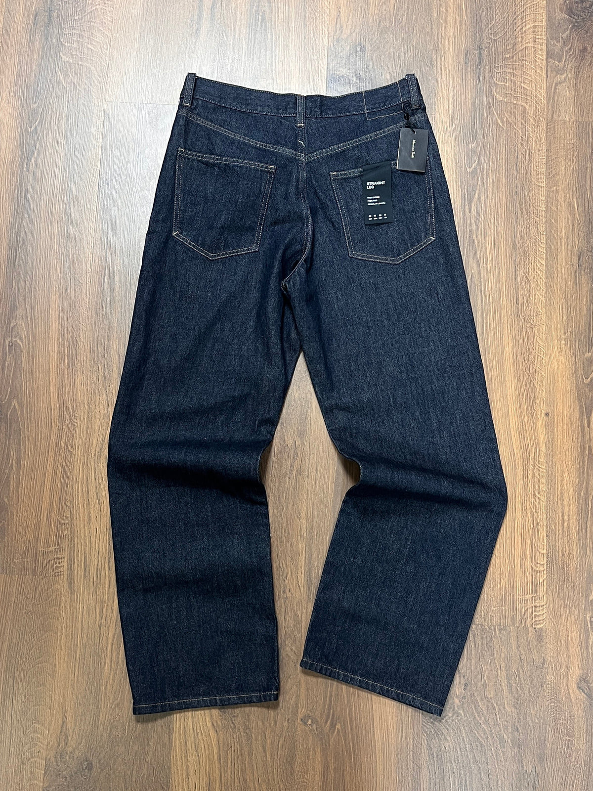 Brand New Massimo Dutti Raw denim jeans(32x30)